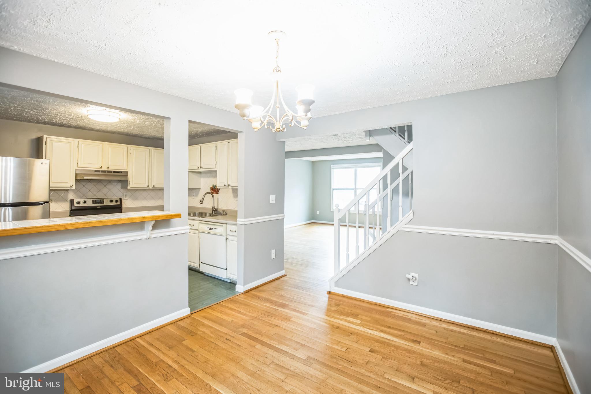 NEWINGTON COMMONS - Residential Lease