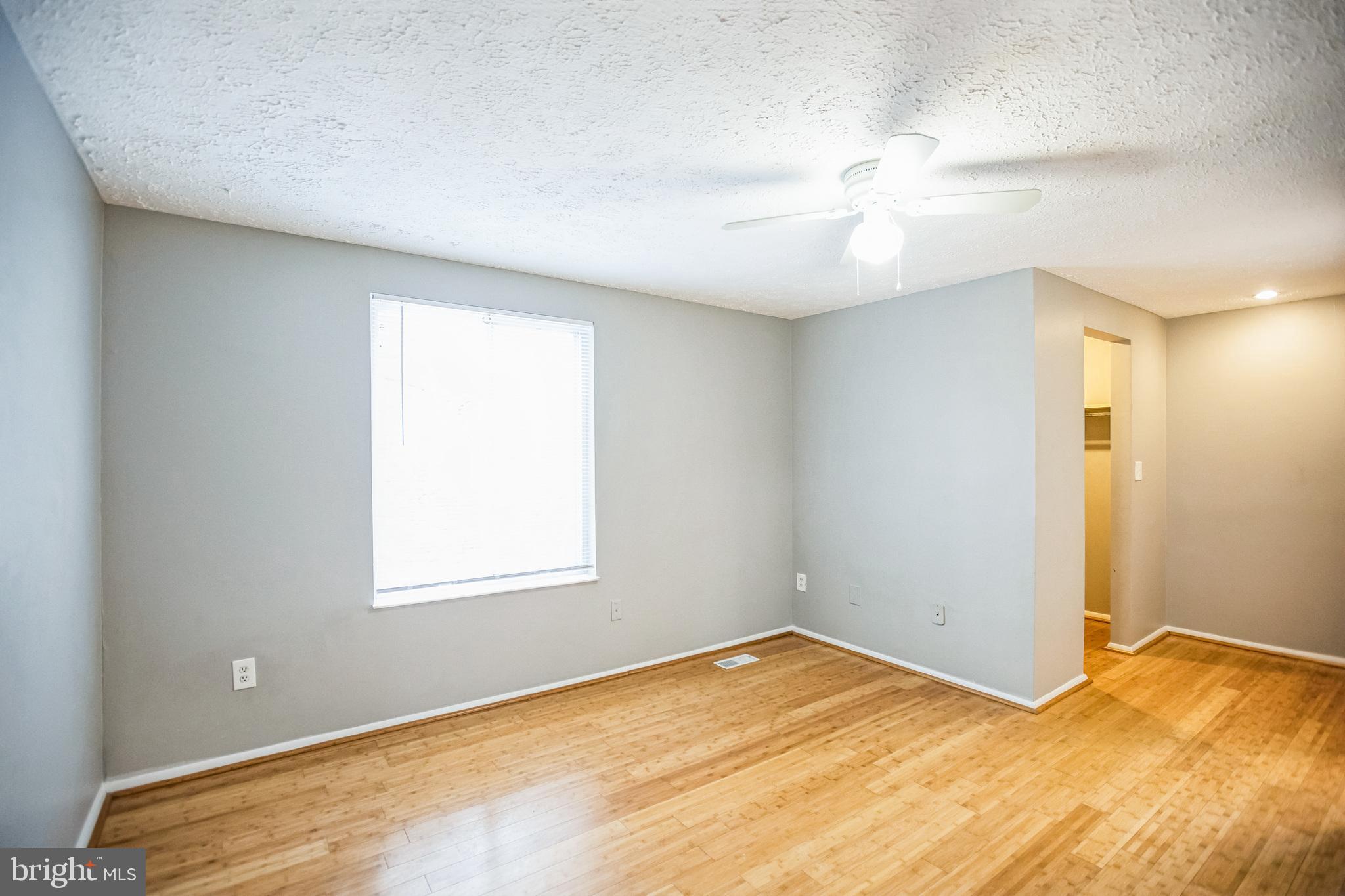 NEWINGTON COMMONS - Residential Lease