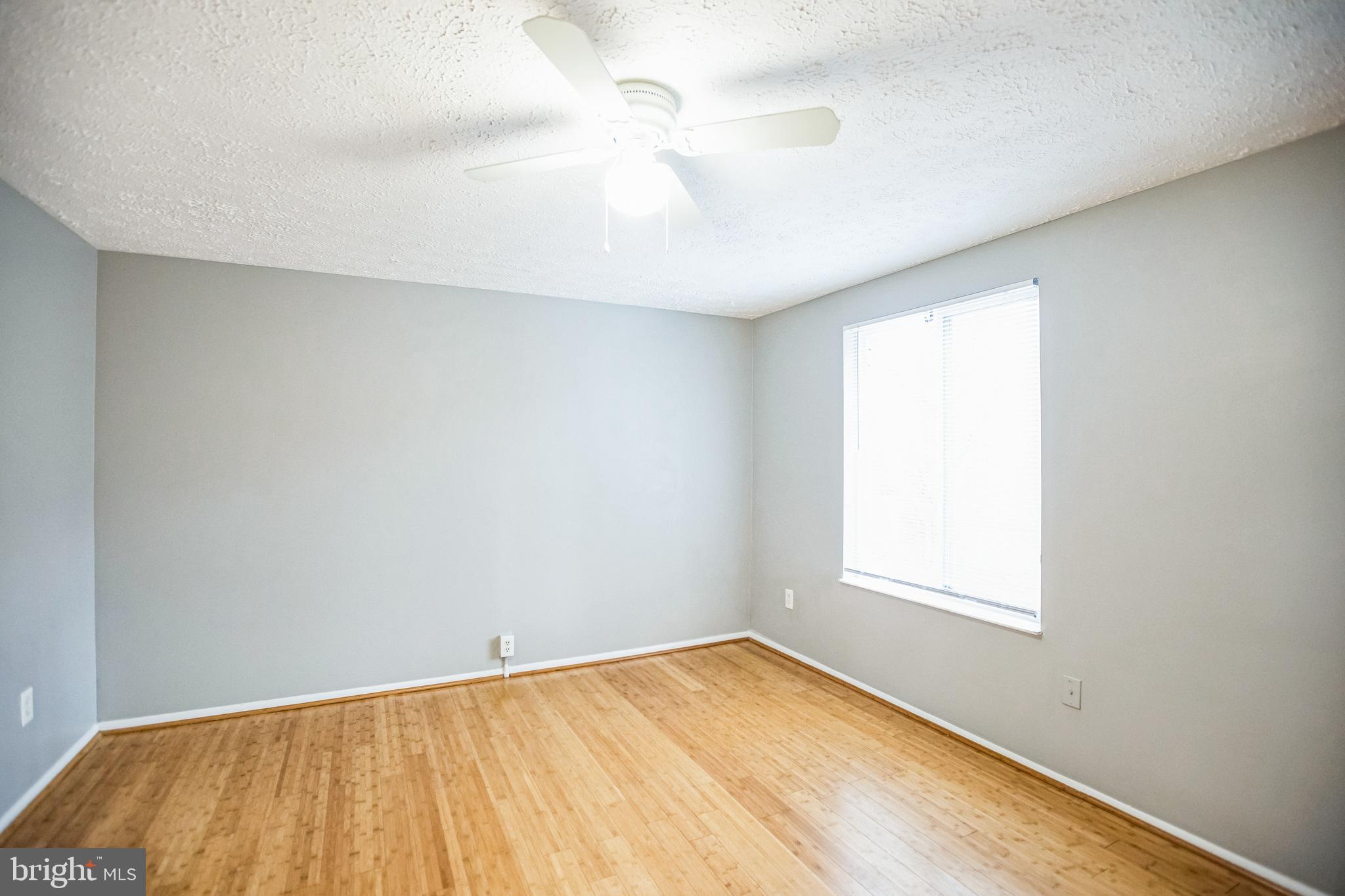 NEWINGTON COMMONS - Residential Lease