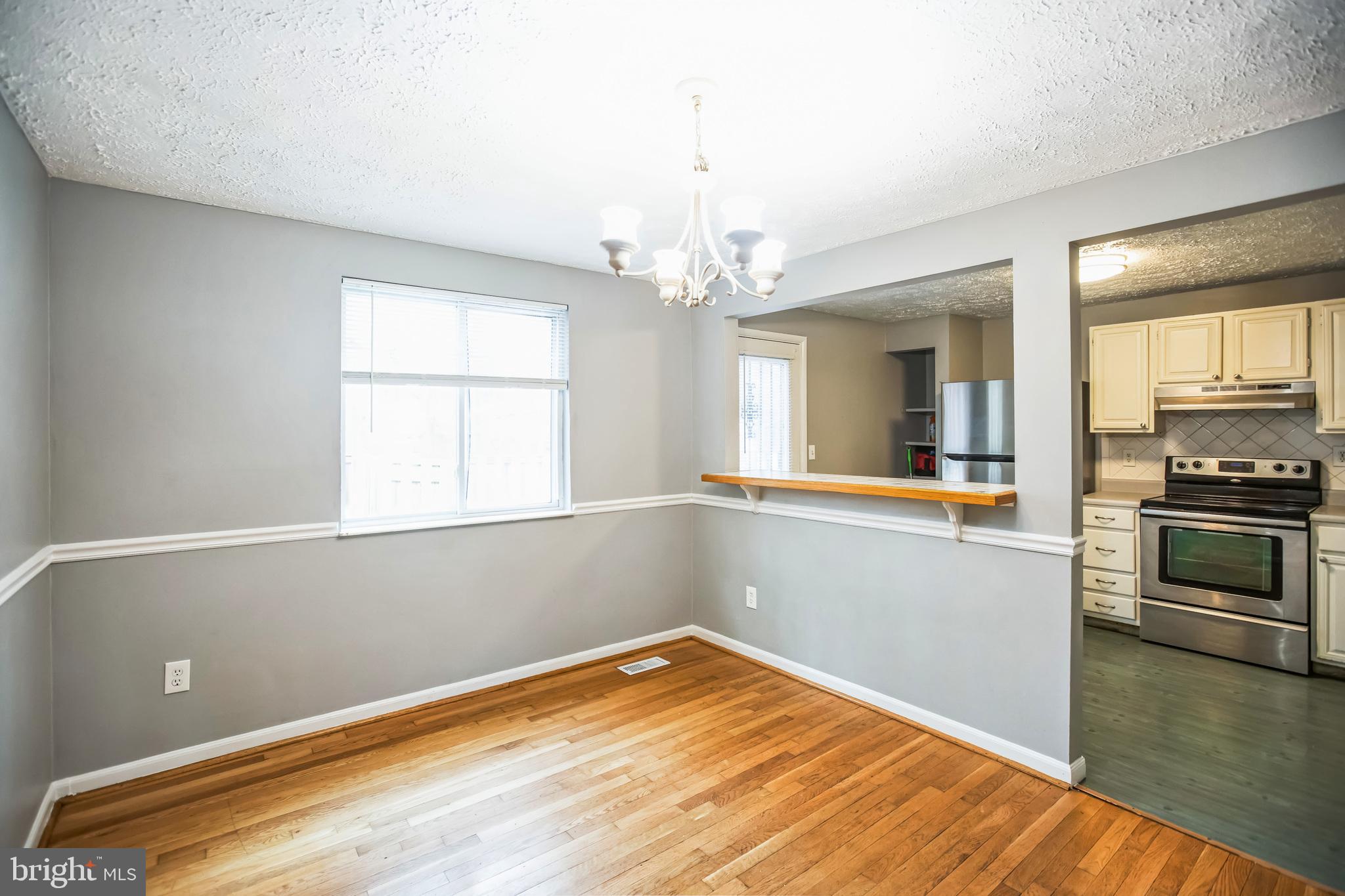 NEWINGTON COMMONS - Residential Lease