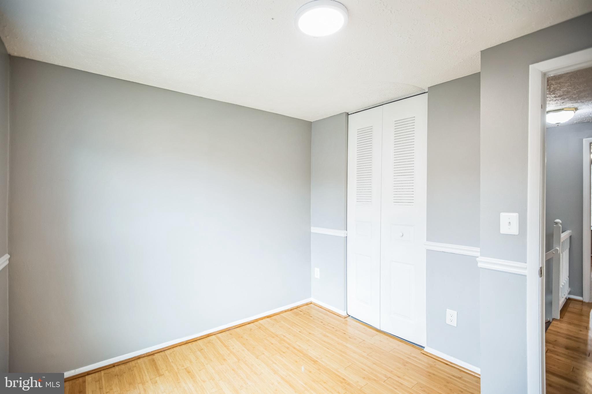 NEWINGTON COMMONS - Residential Lease