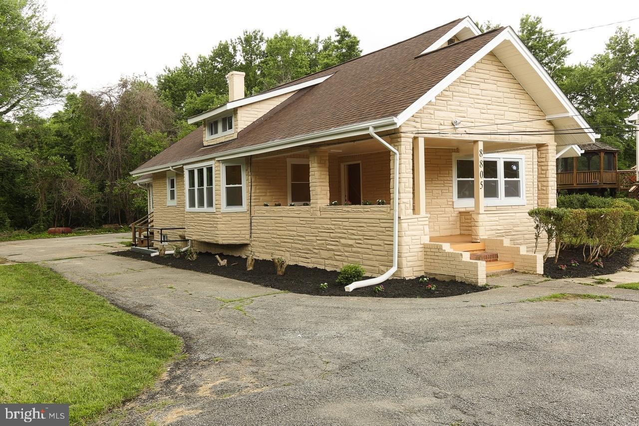 CLINTON - Residential