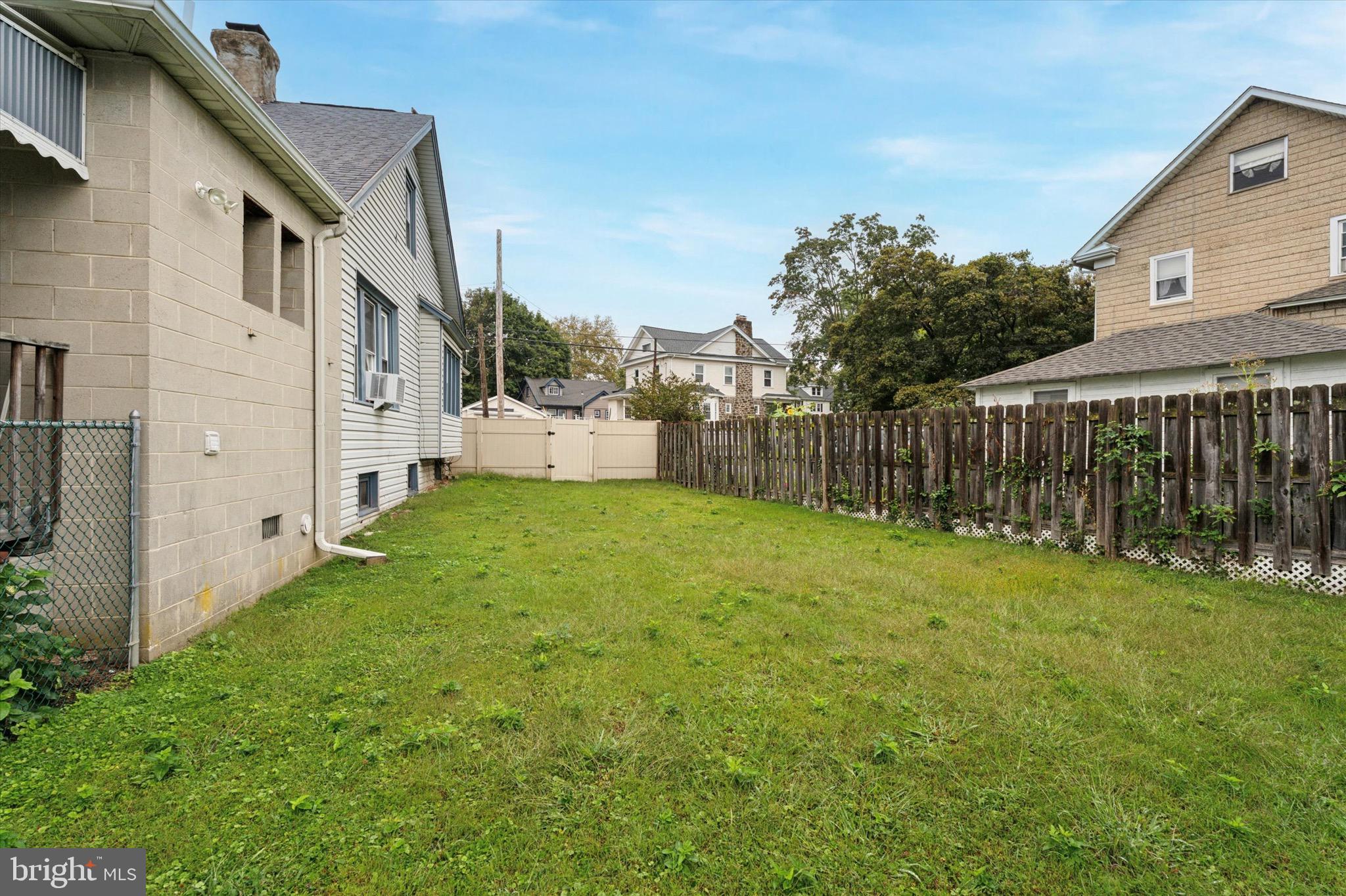 DREXEL HILL - Residential