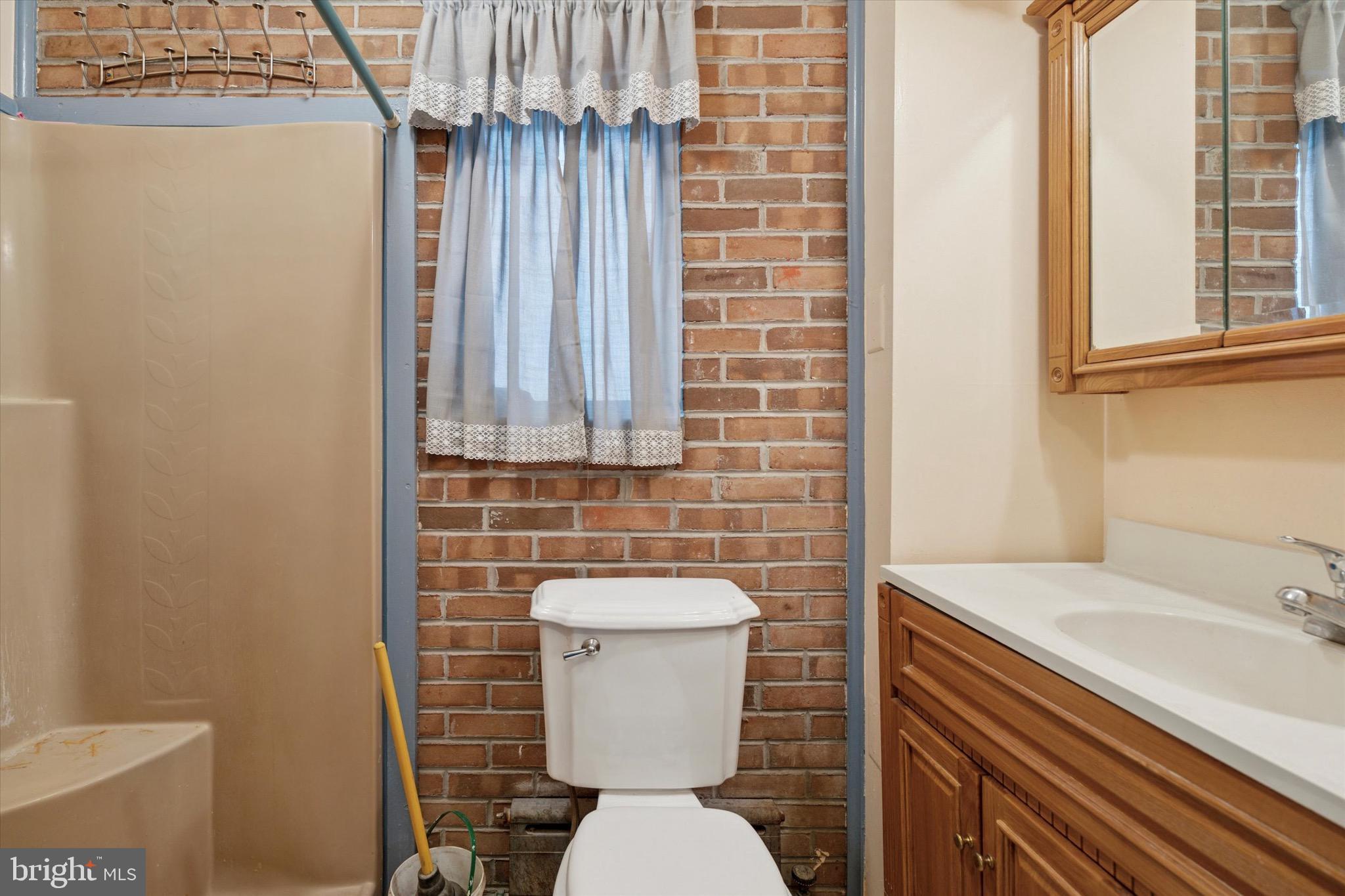 DREXEL HILL - Residential