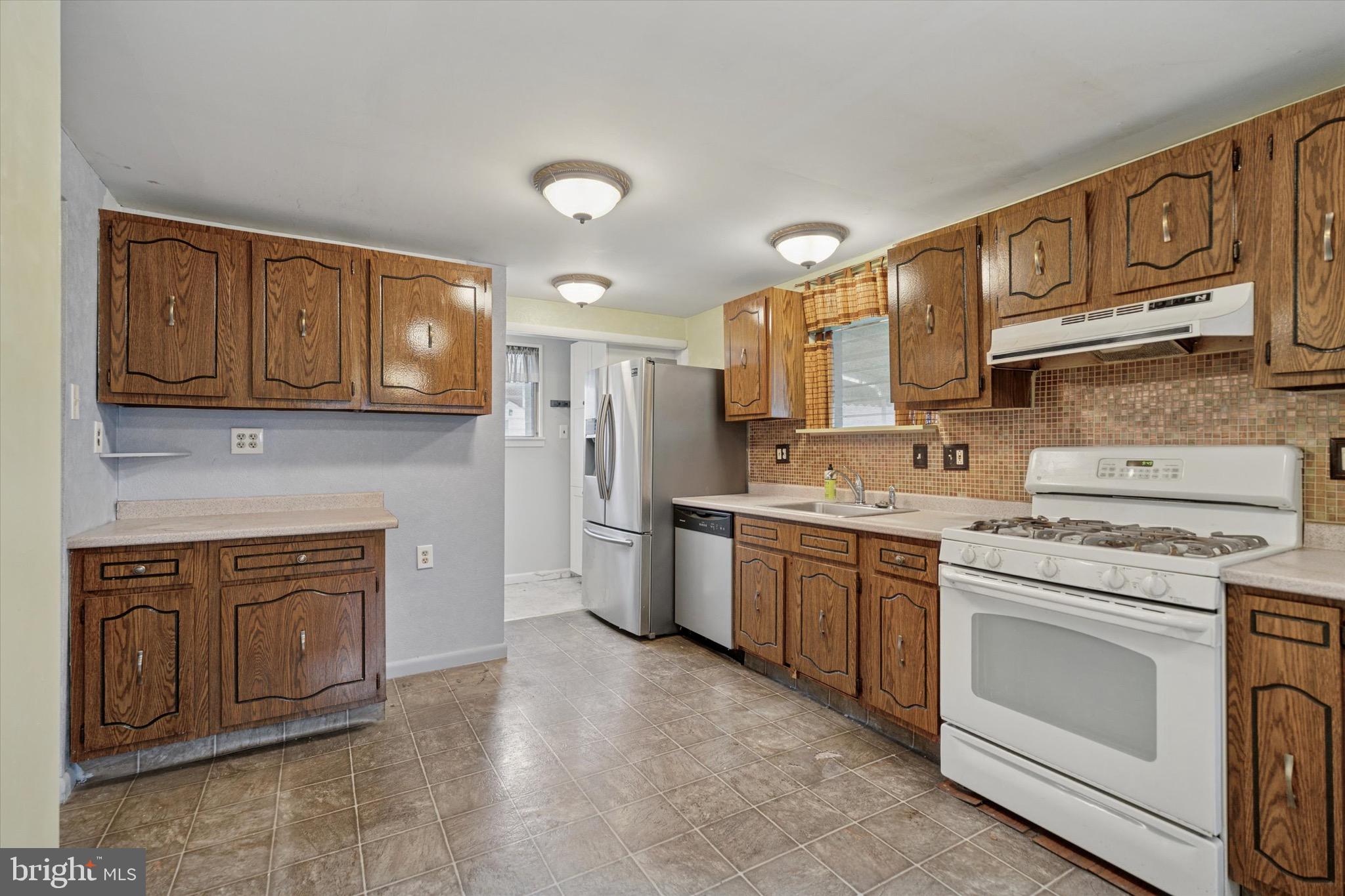 DREXEL HILL - Residential