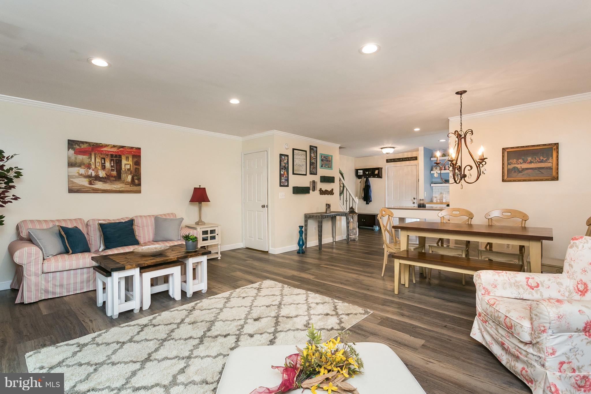 SILVER SPRING STATION - Residential