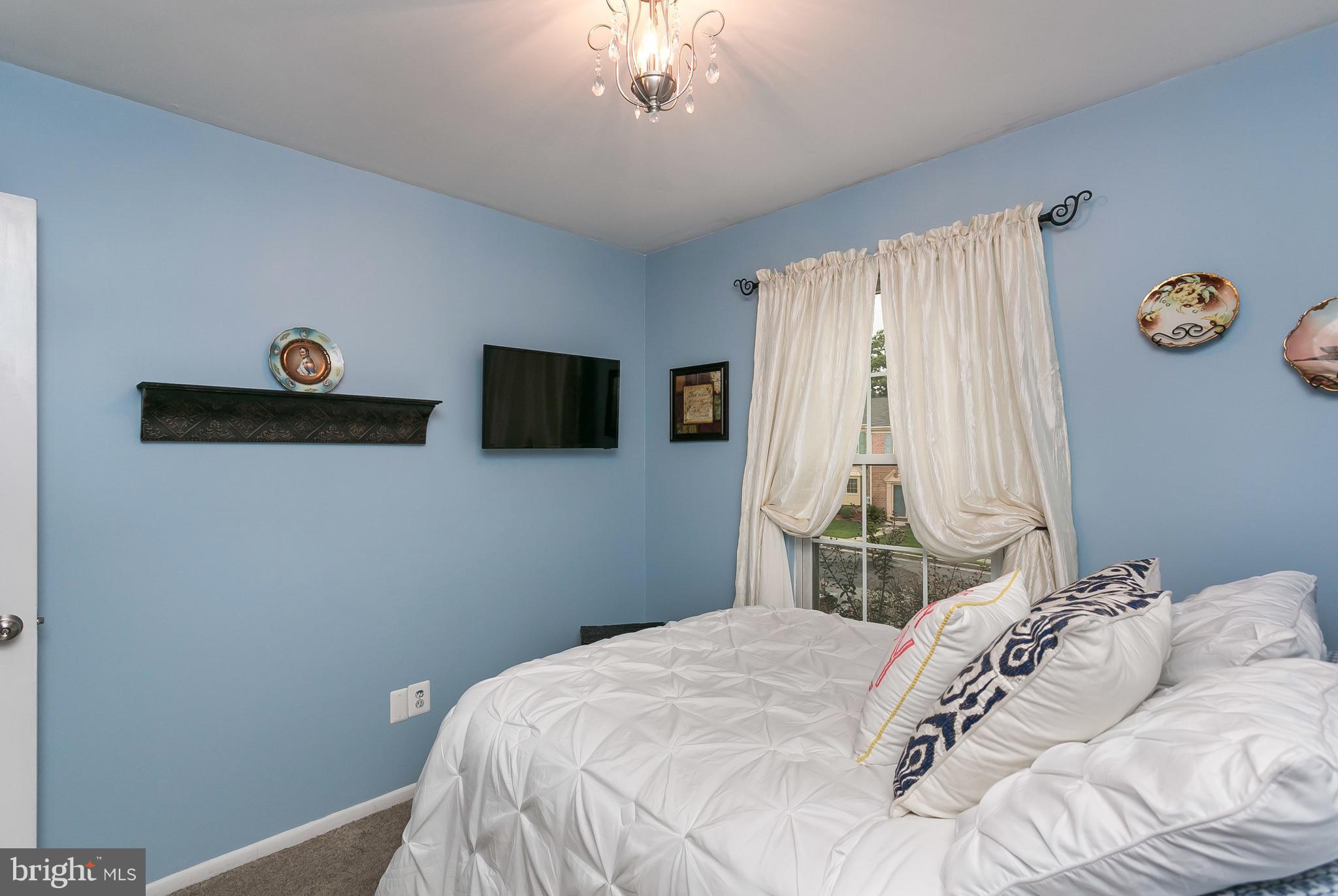 SILVER SPRING STATION - Residential