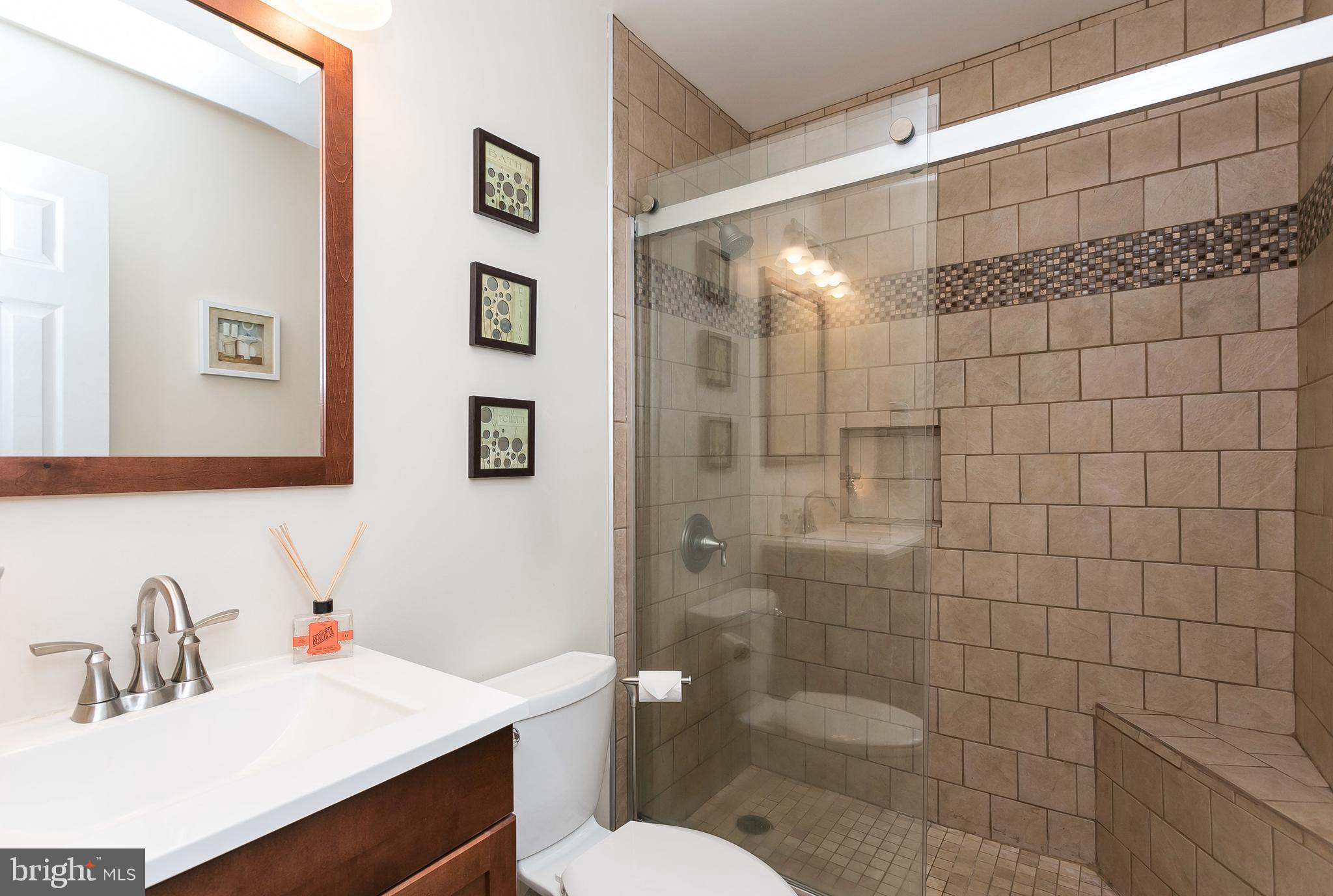 SILVER SPRING STATION - Residential