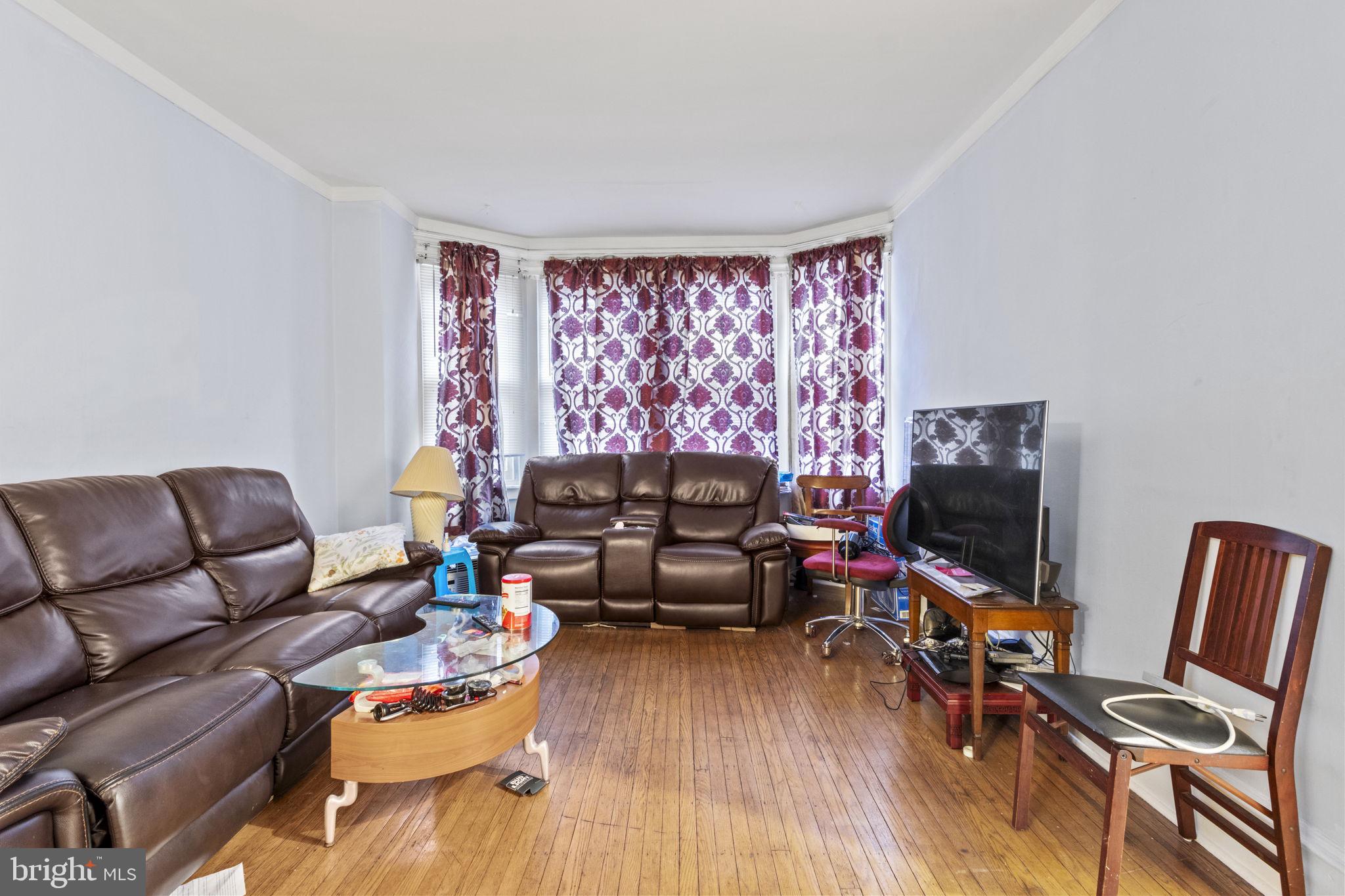LANSDOWNE - Residential Income