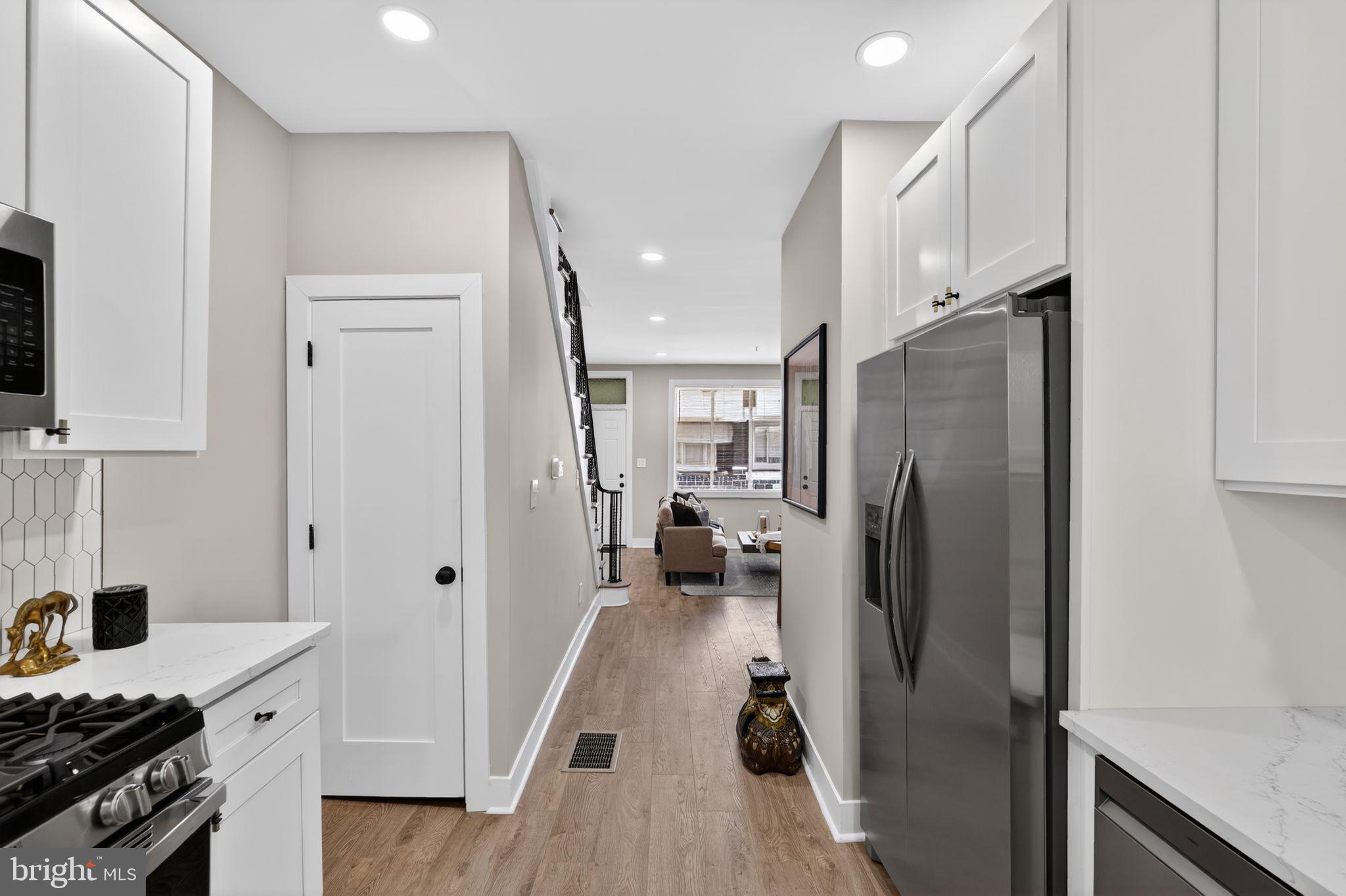 WHITMAN - Residential