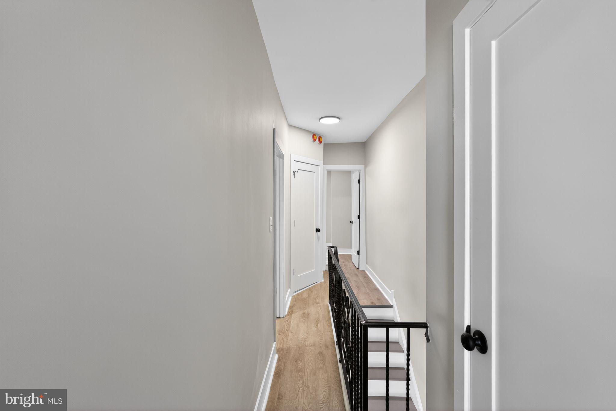 WHITMAN - Residential