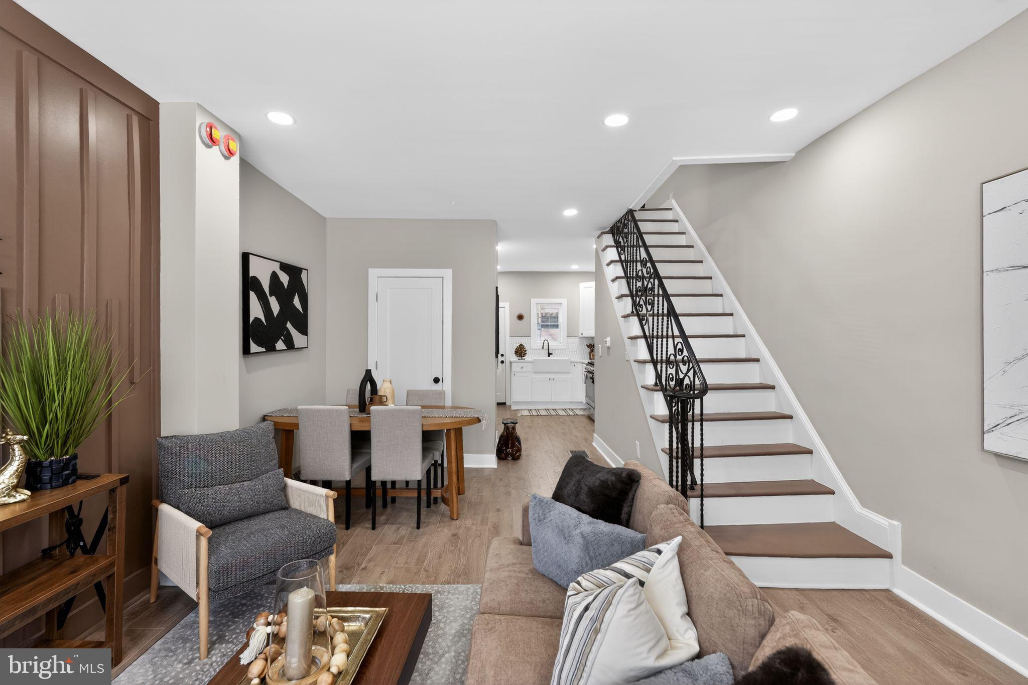 WHITMAN - Residential