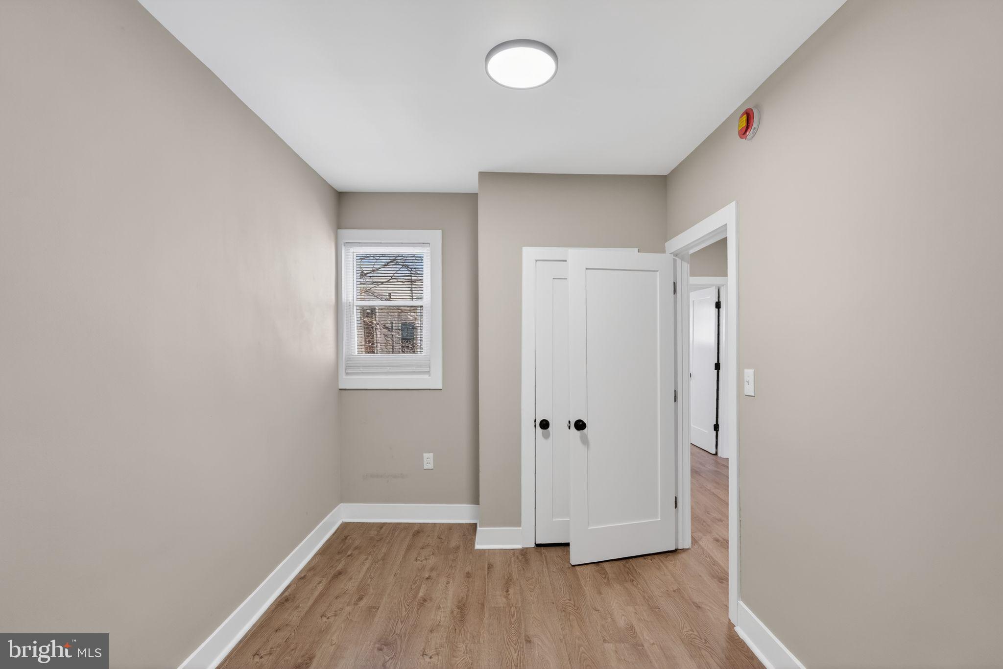 WHITMAN - Residential