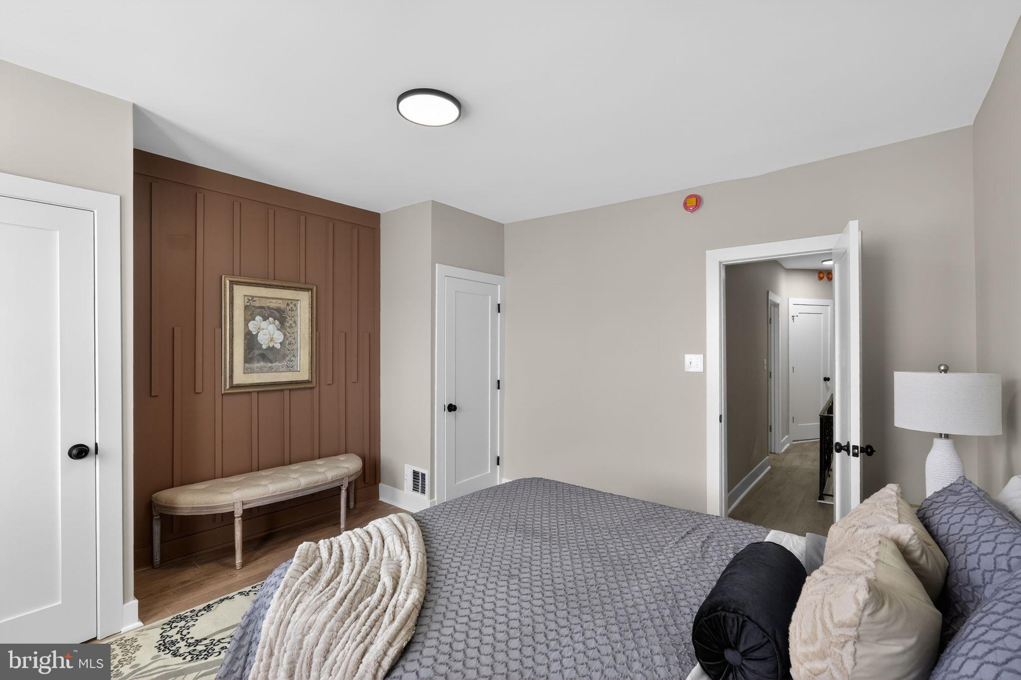 WHITMAN - Residential