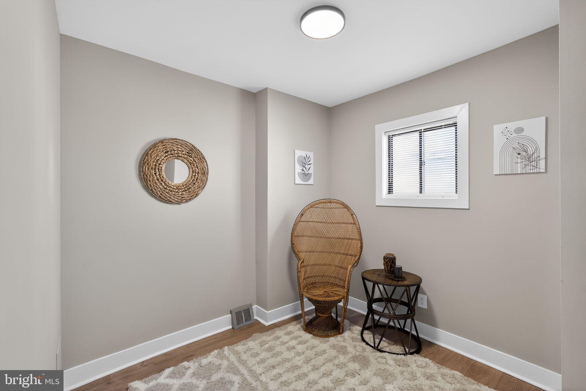 WHITMAN - Residential