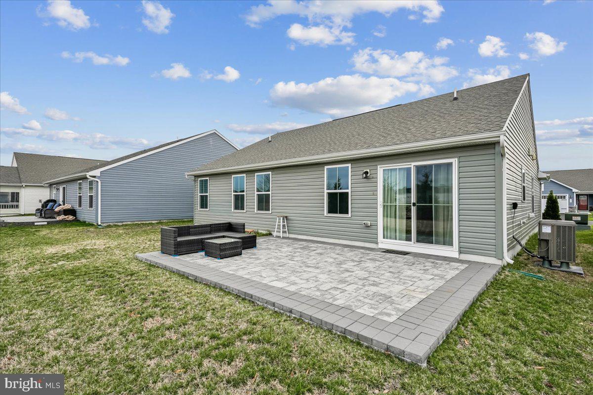 383 WINDFLOWER DRIVE