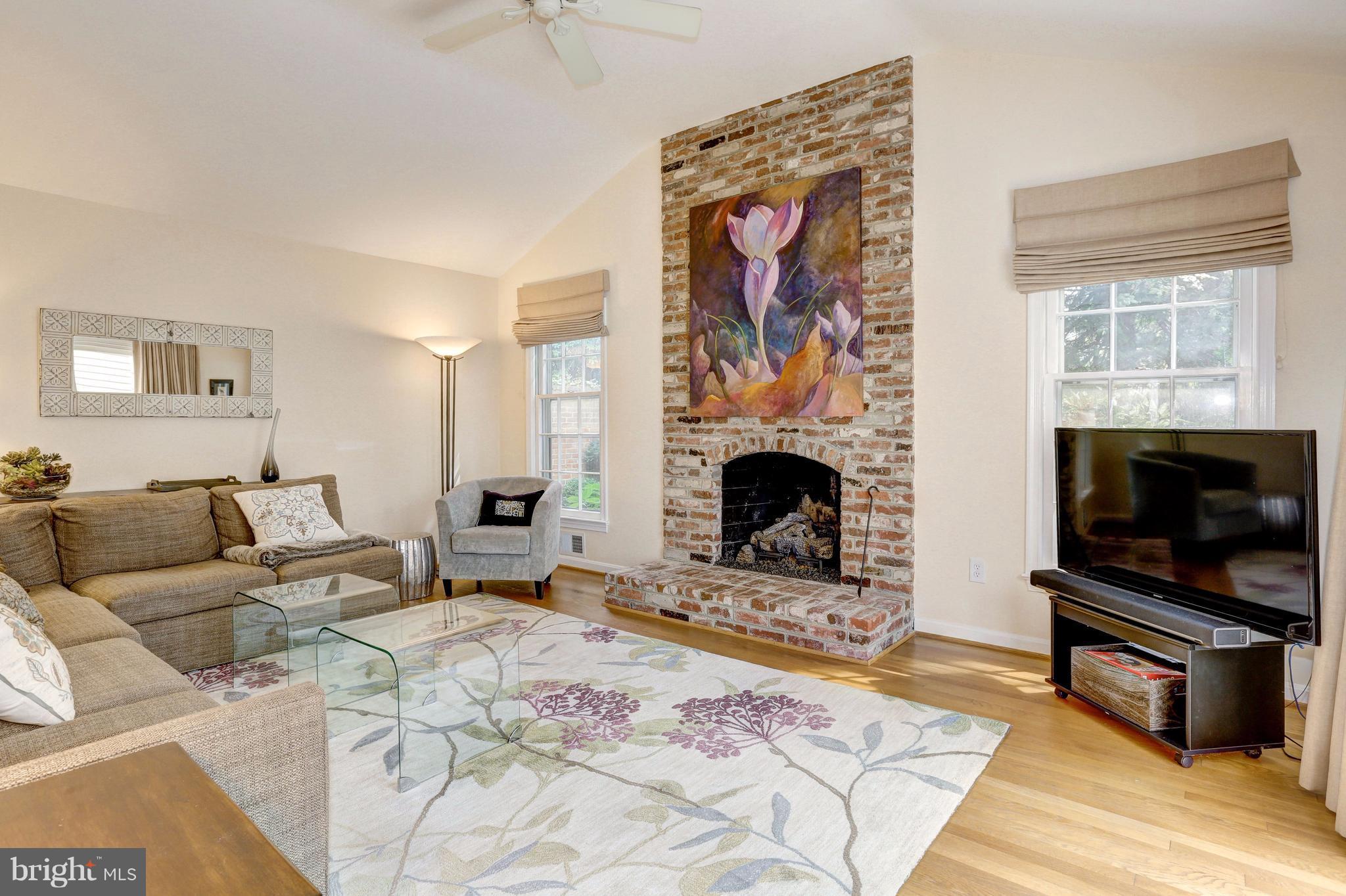 EAST GATE OF POTOMAC - Residential