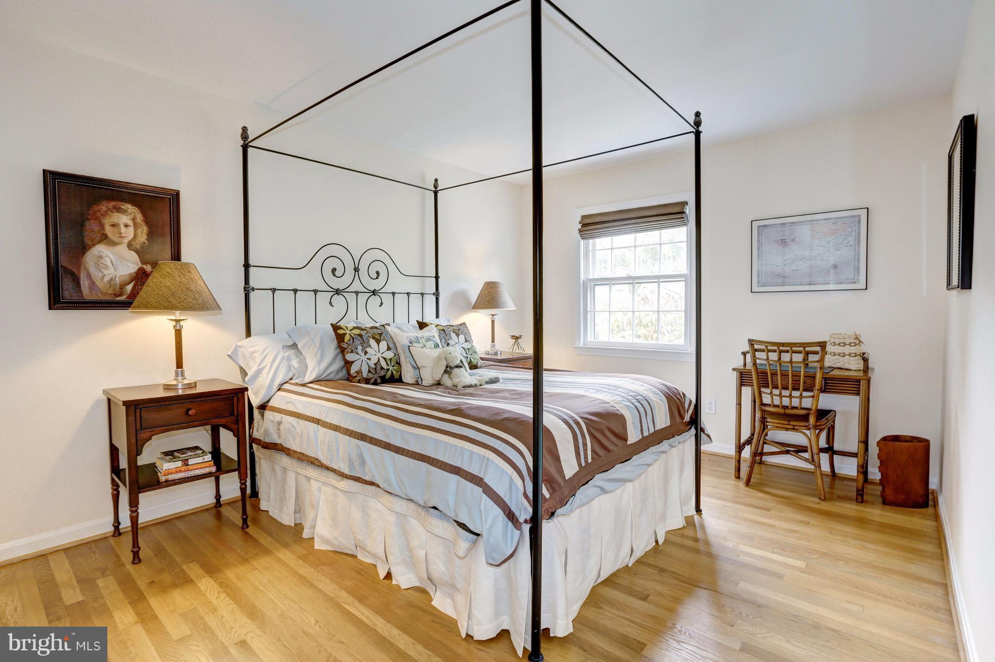 EAST GATE OF POTOMAC - Residential