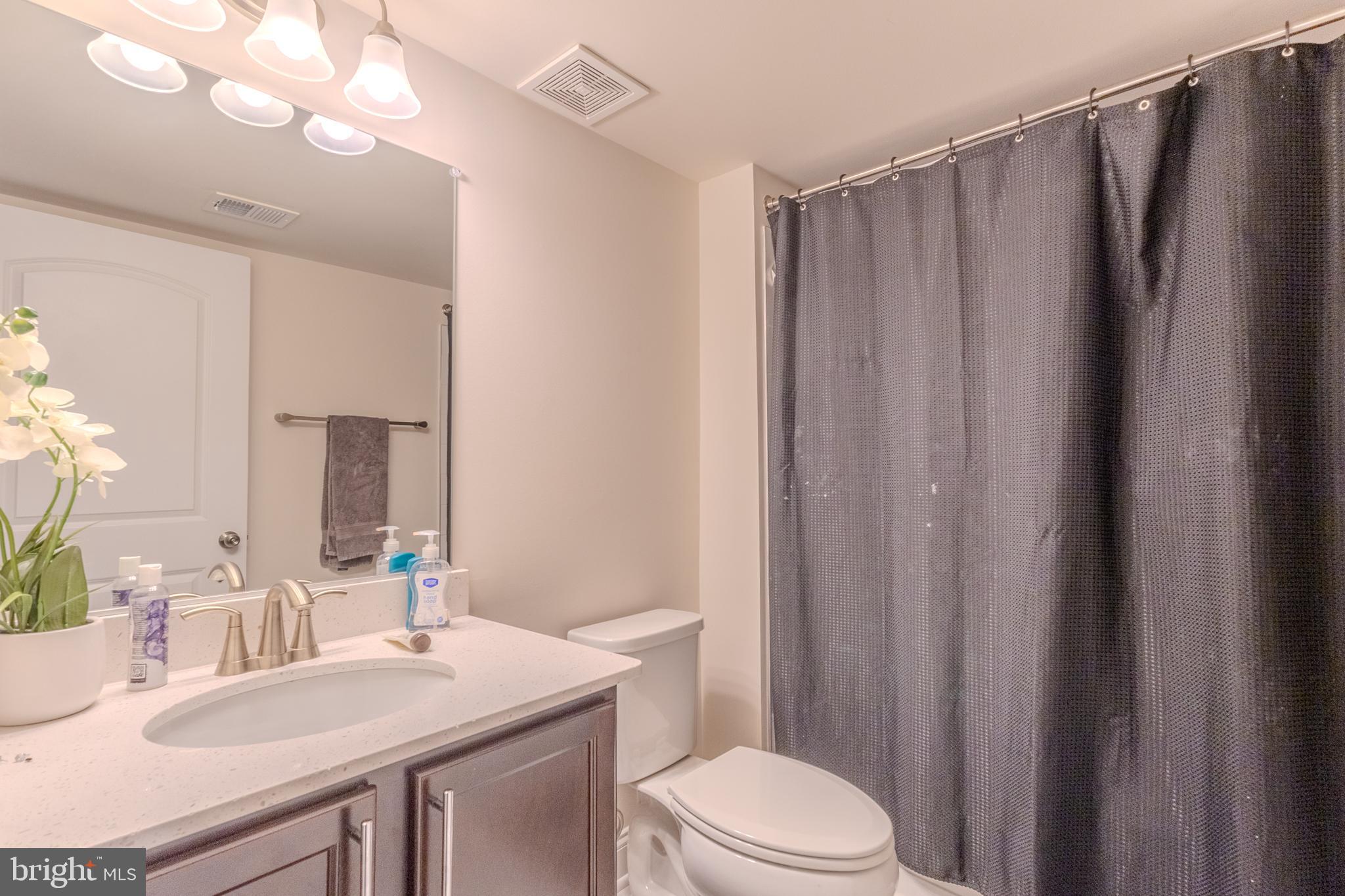 AMBER RIDGE - Residential Lease