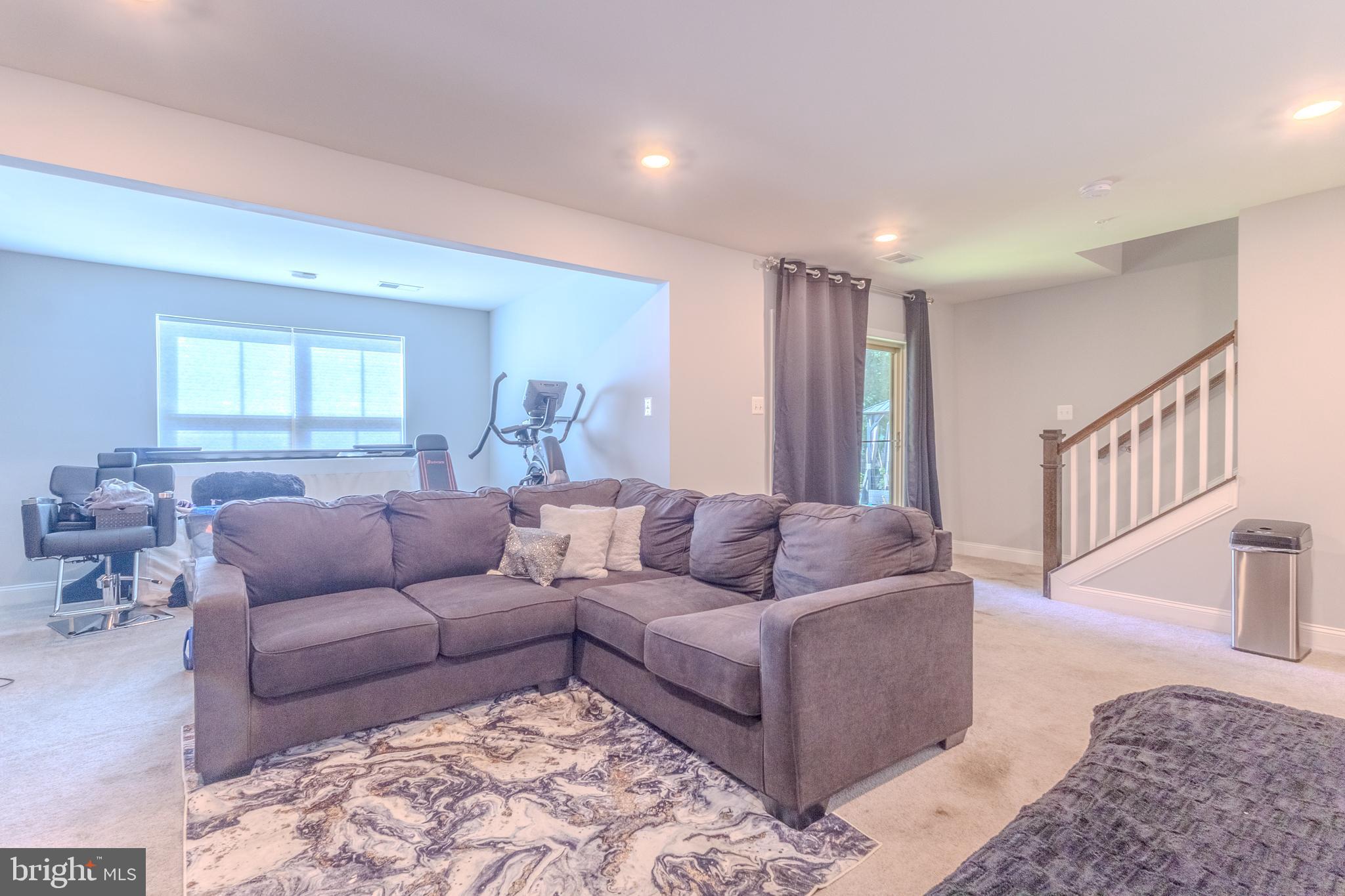 AMBER RIDGE - Residential Lease