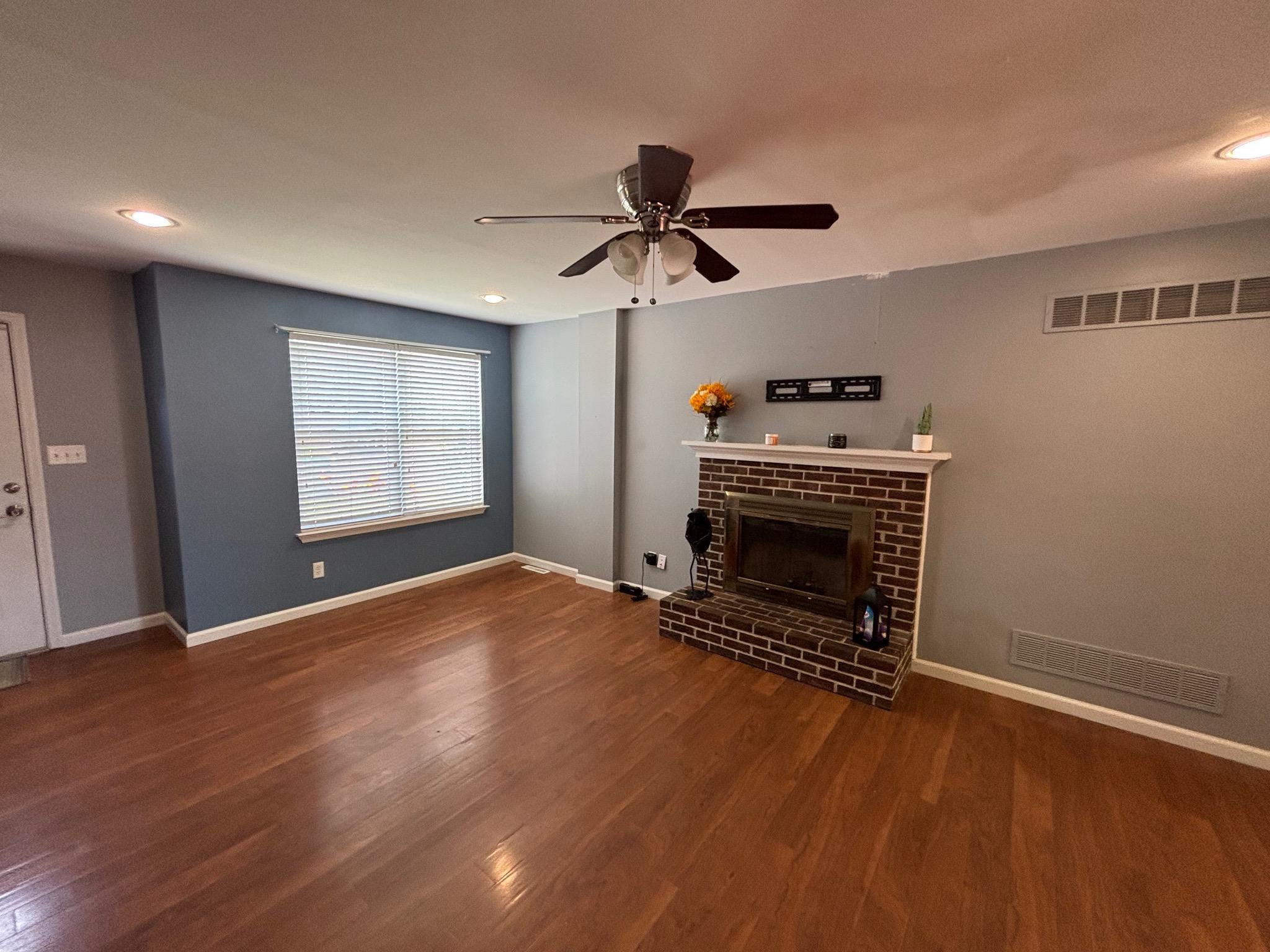 529 SPARROW COURT