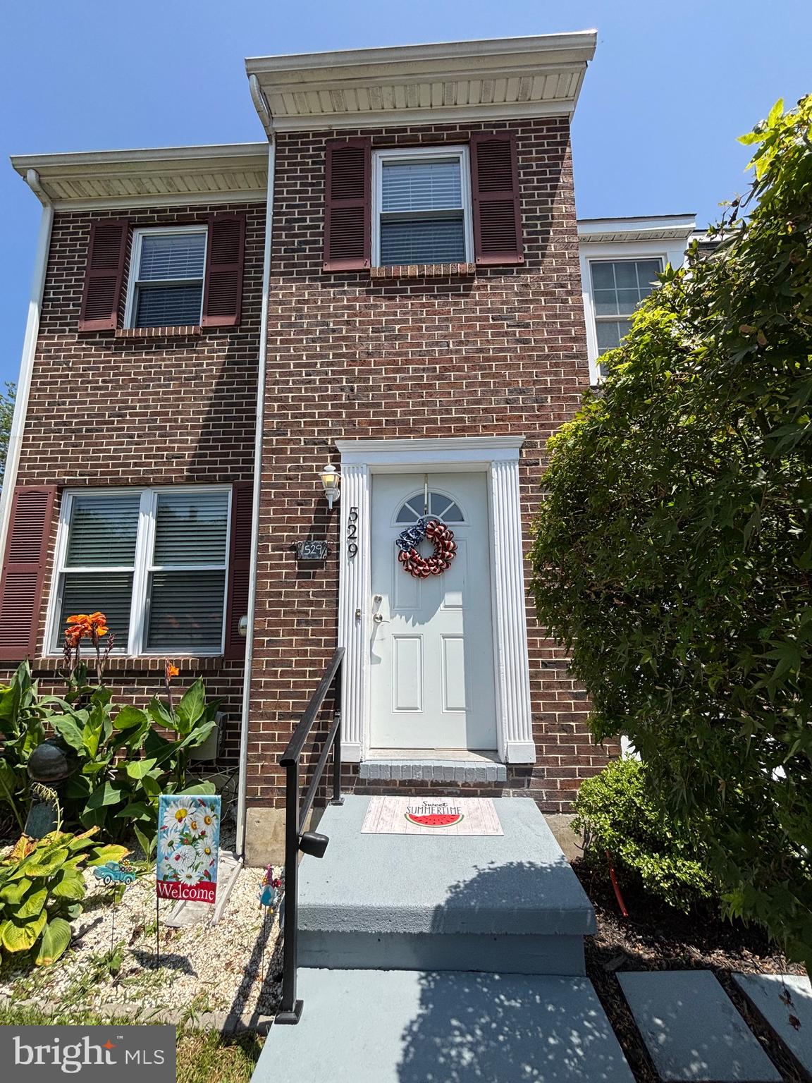 529 SPARROW COURT