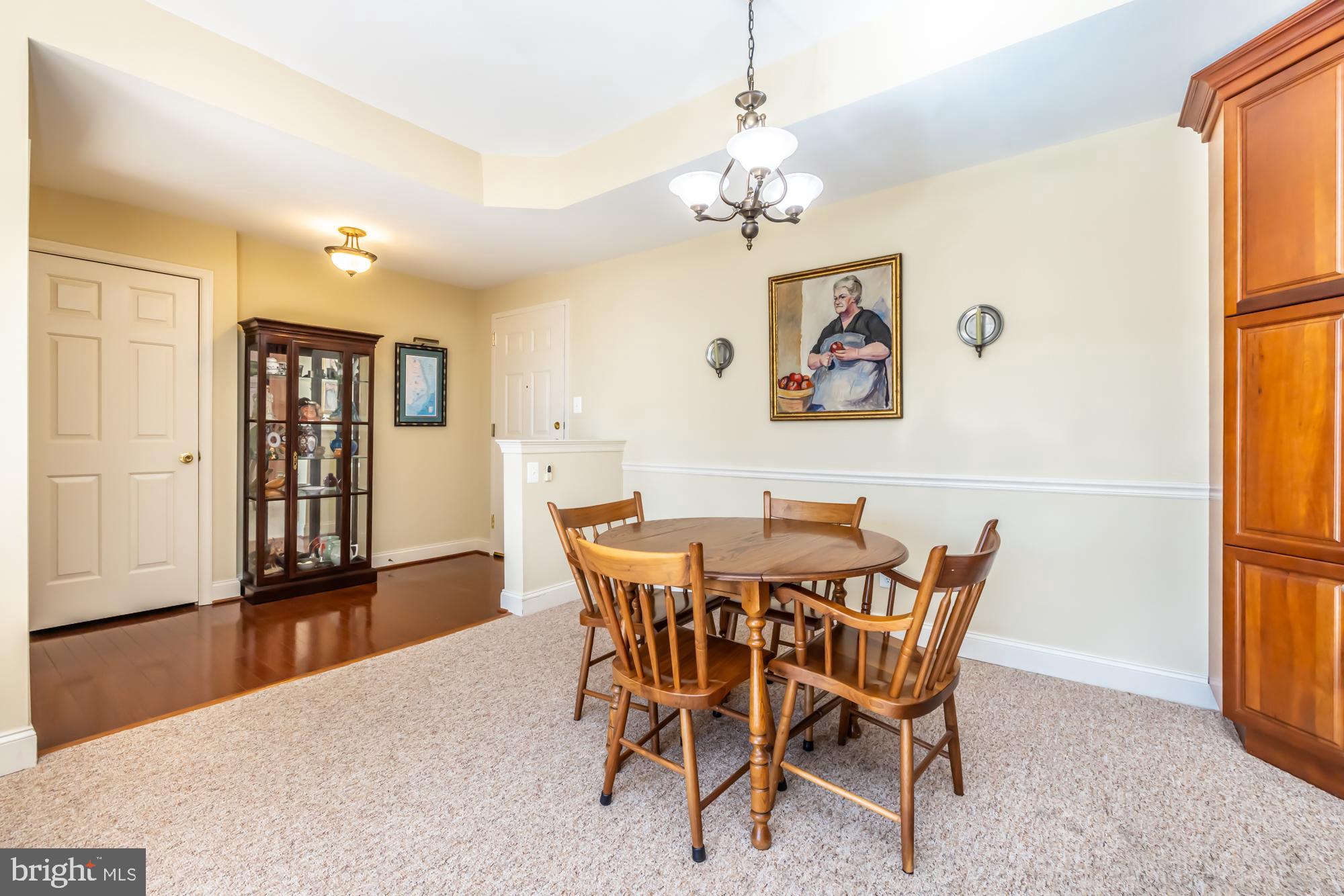 VICTORIA GARDENS - Residential