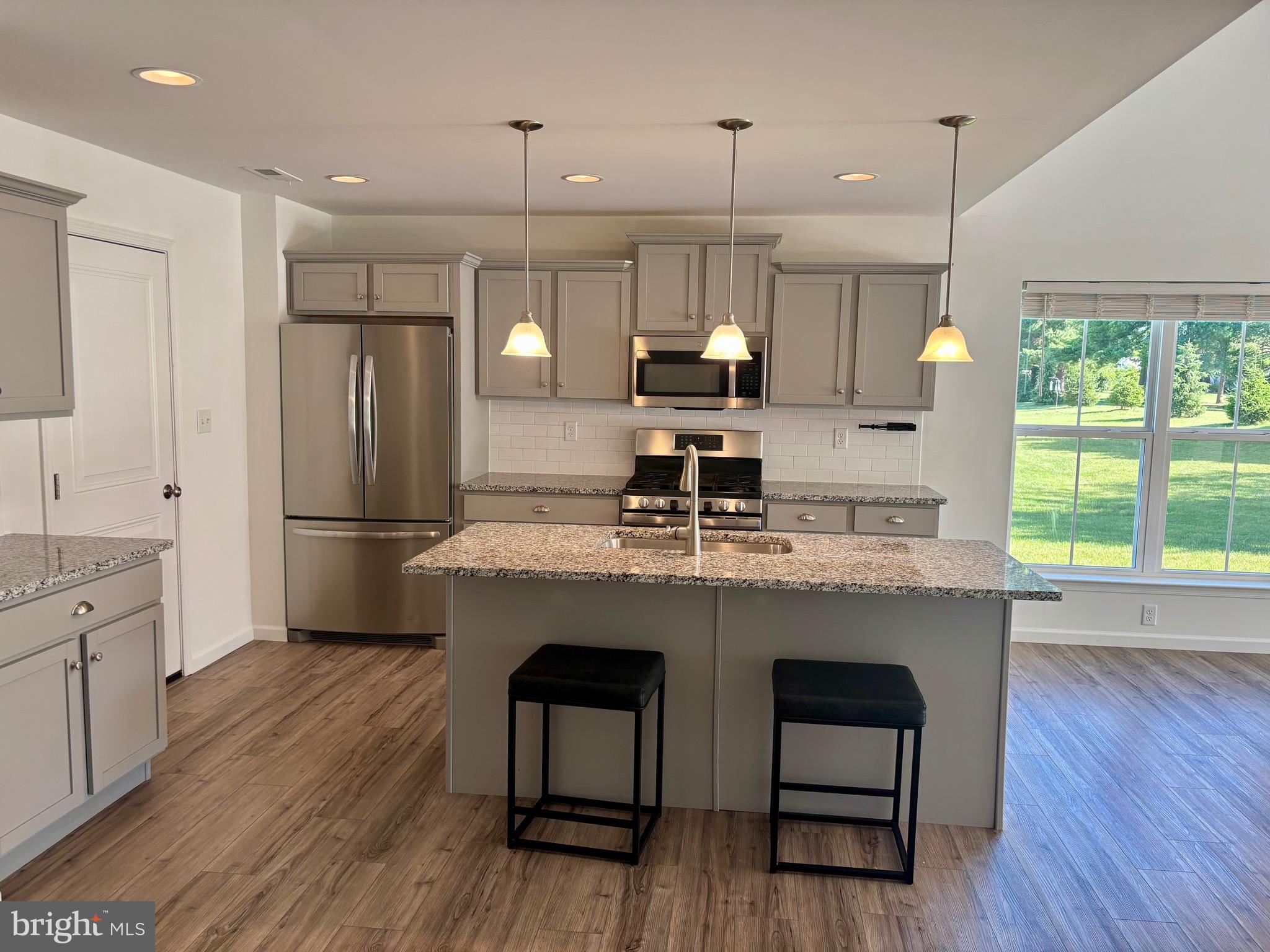 13 SHILLINGTON LANE 8