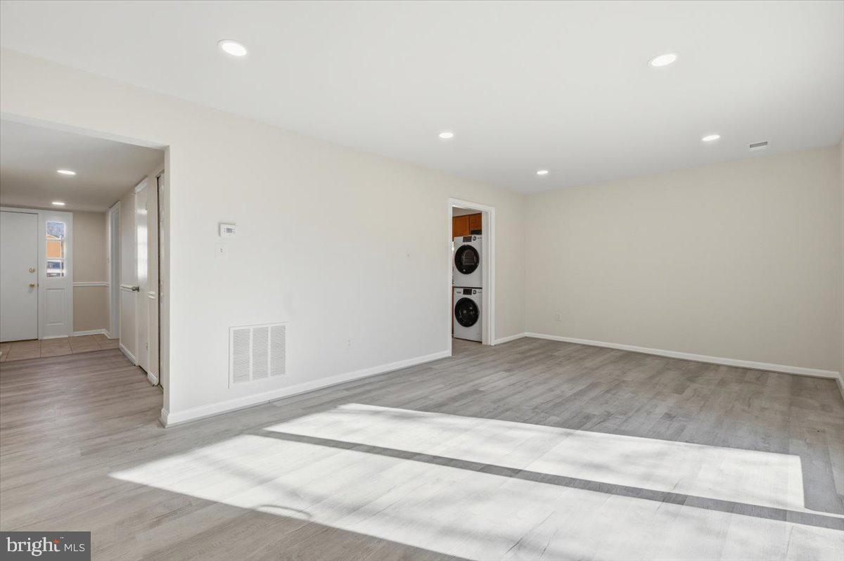 NEWBERRY - Residential