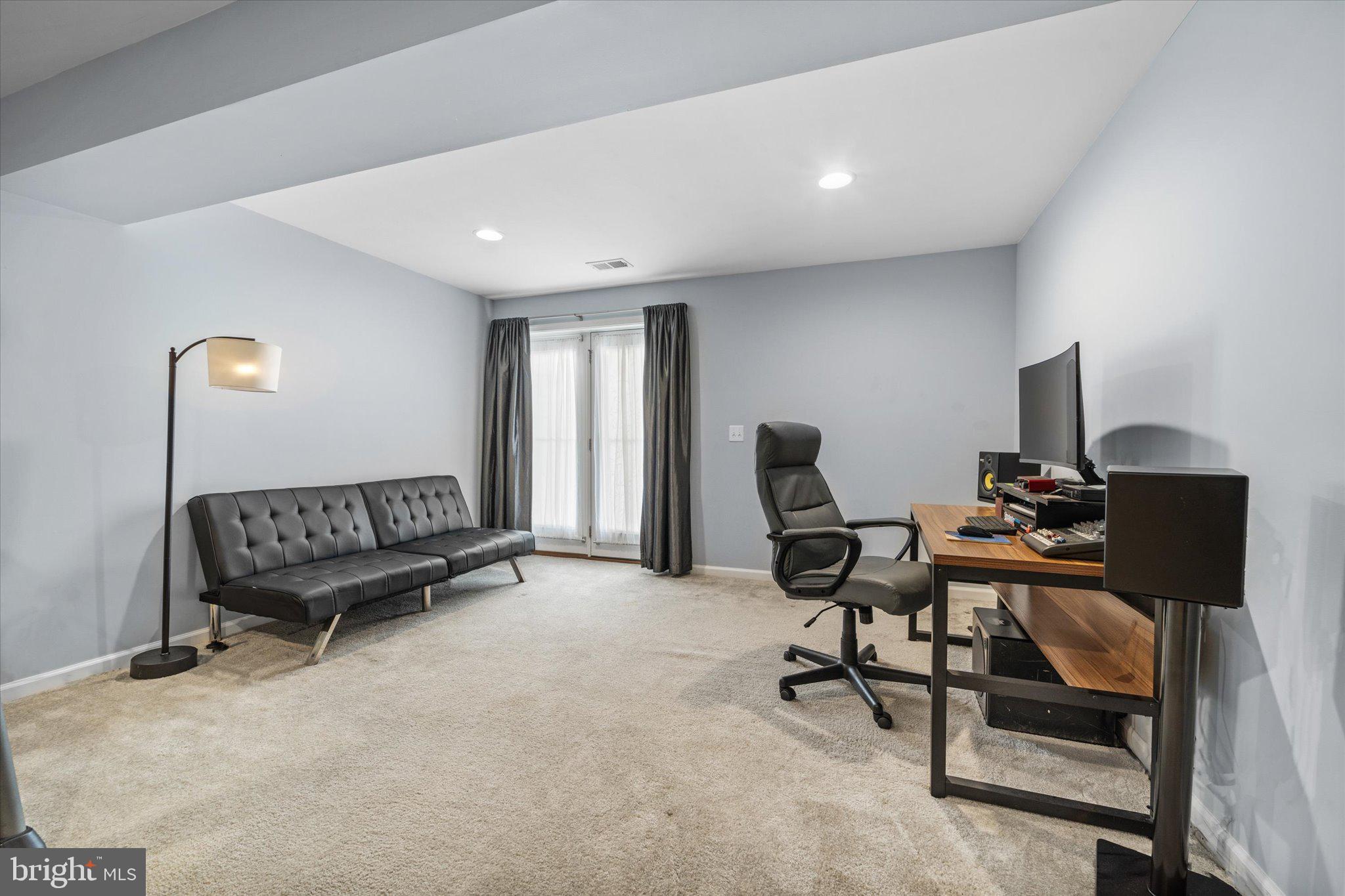 BROOKSIDE - Residential