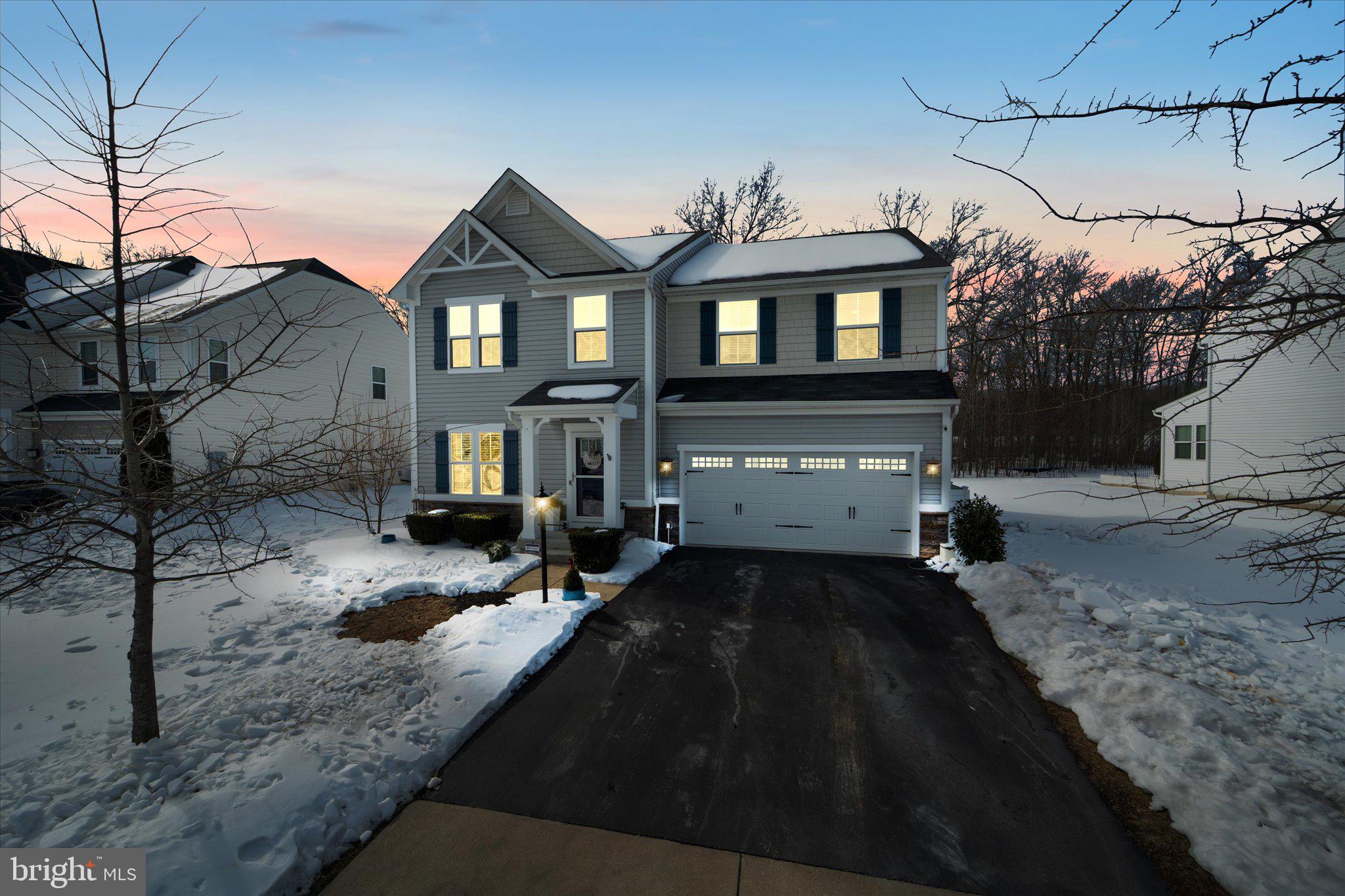 6841 LAKE ANNE COURT