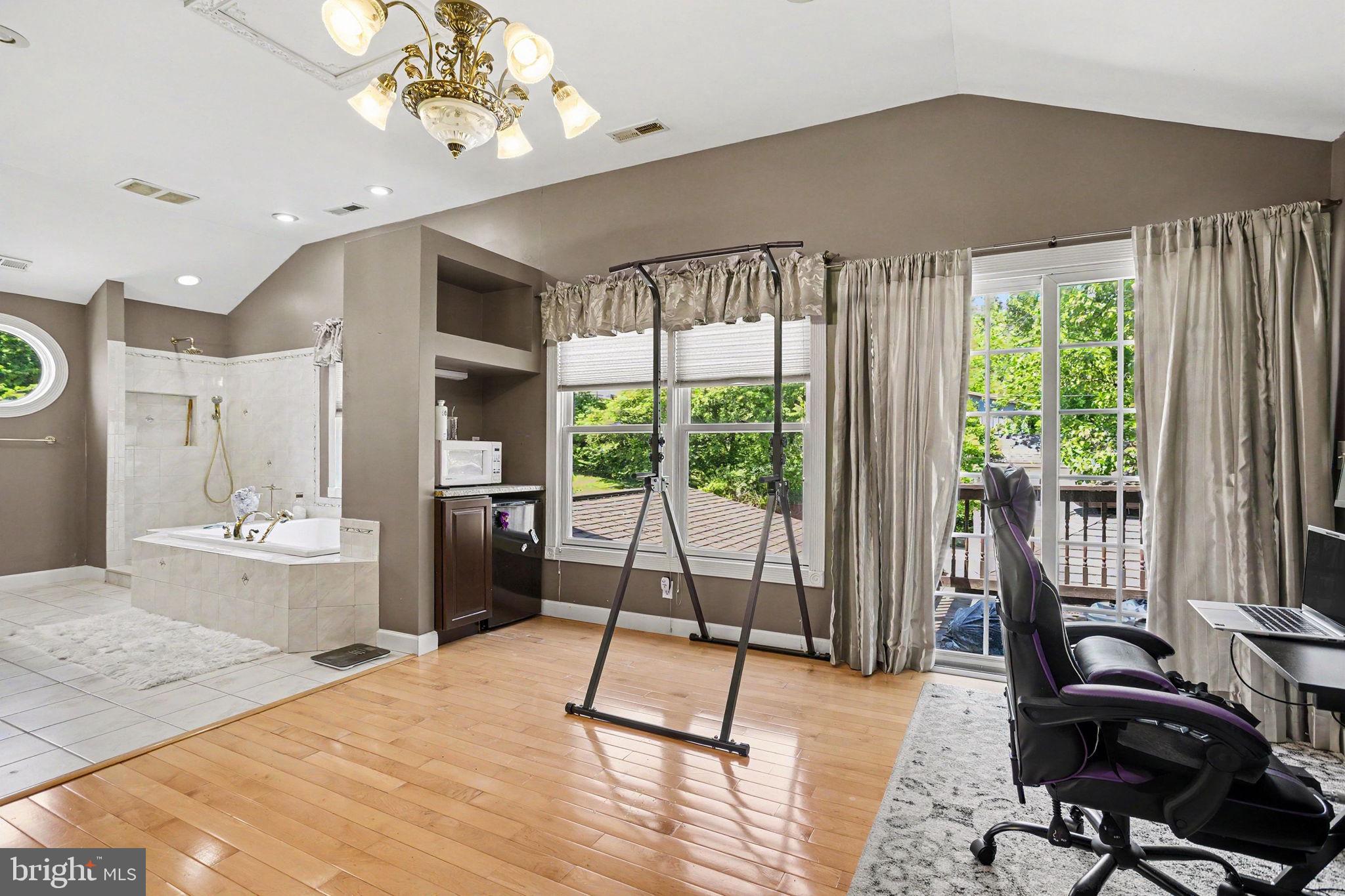 CUB HILL - Residential