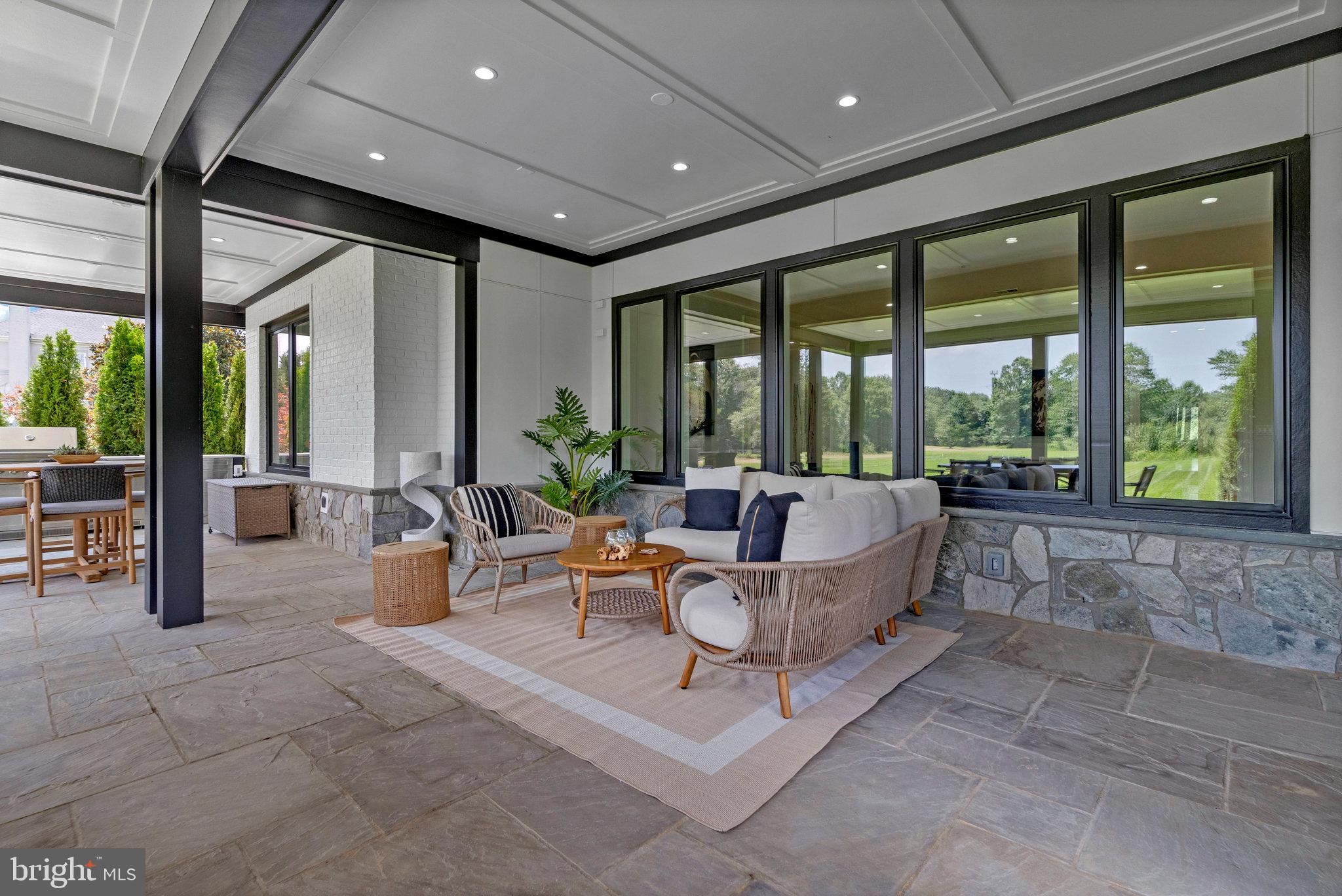 SULLY ESTATES - Residential