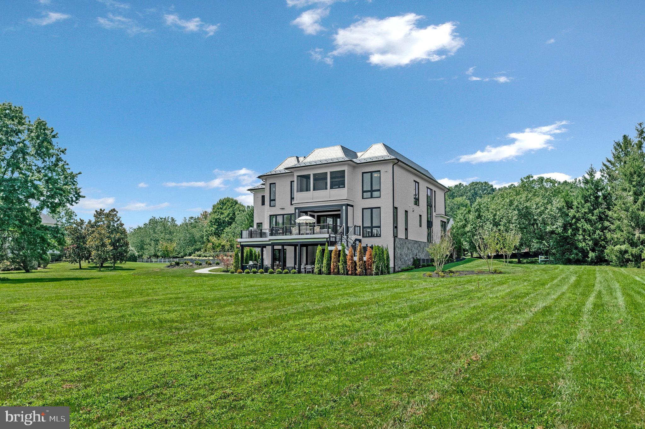 SULLY ESTATES - Residential