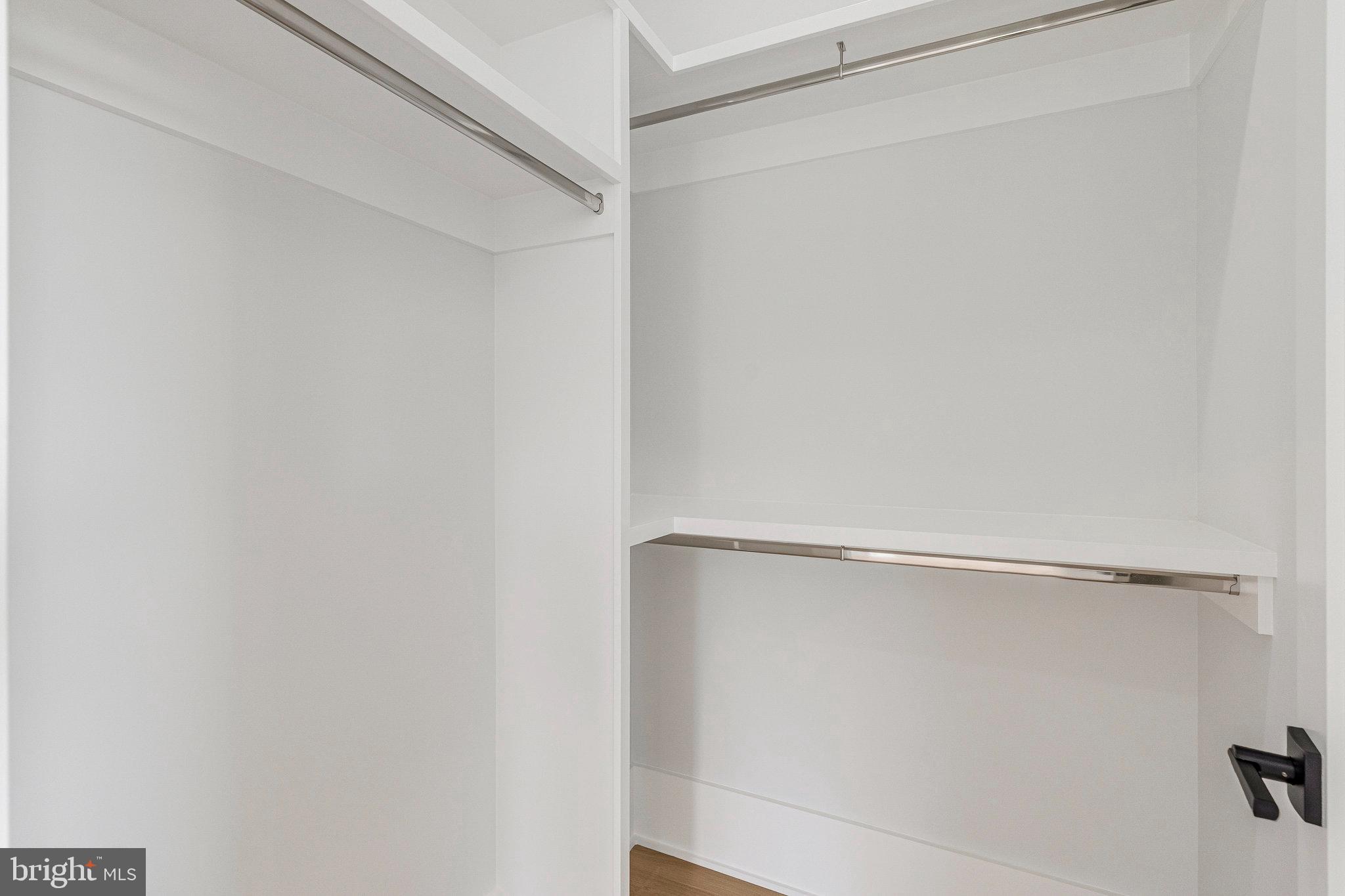 SULLY ESTATES - Residential