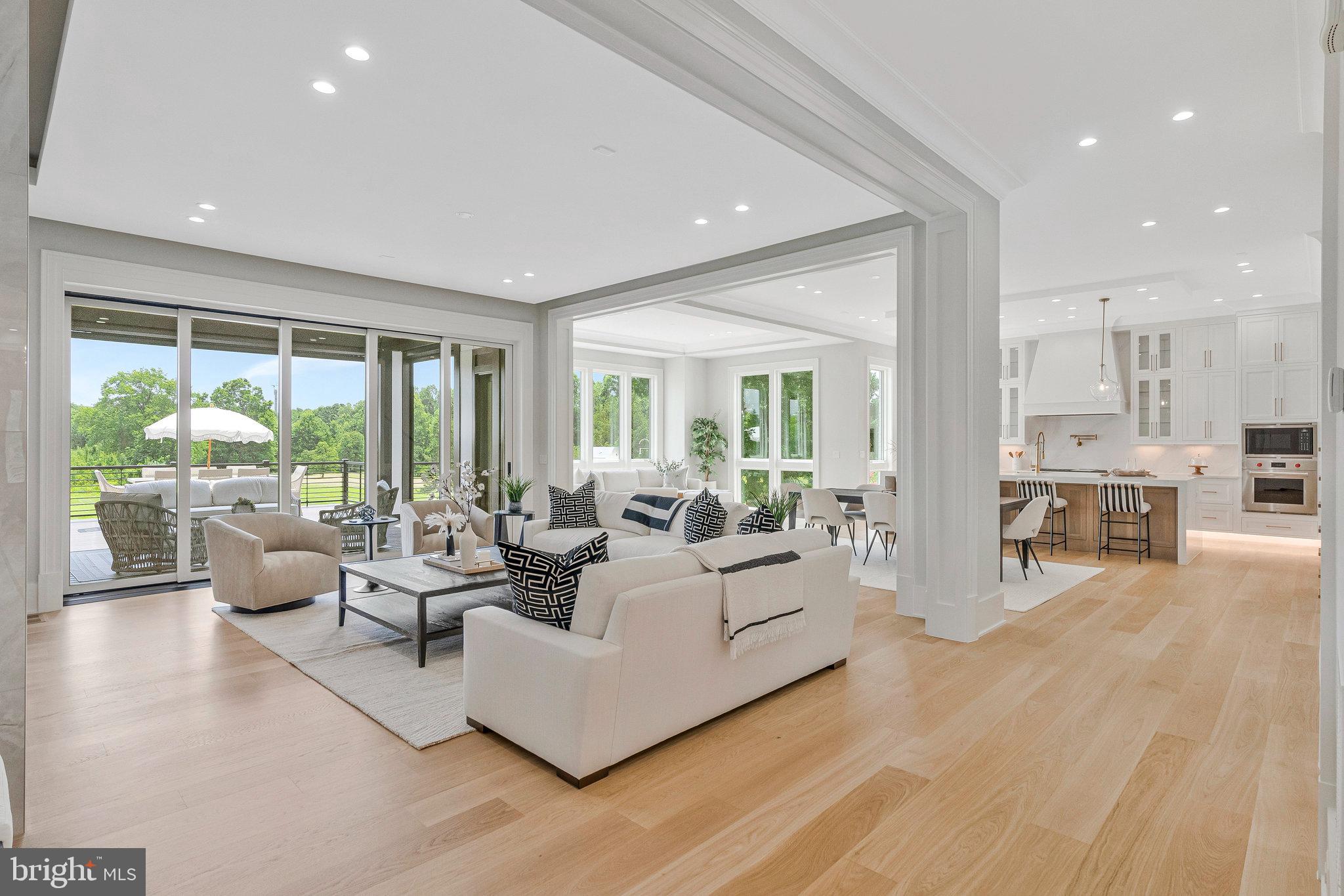 SULLY ESTATES - Residential