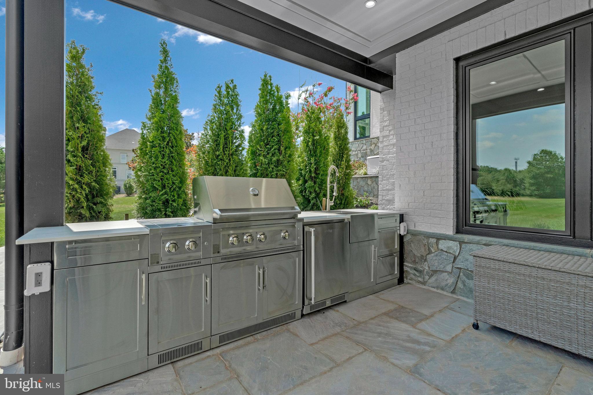 SULLY ESTATES - Residential