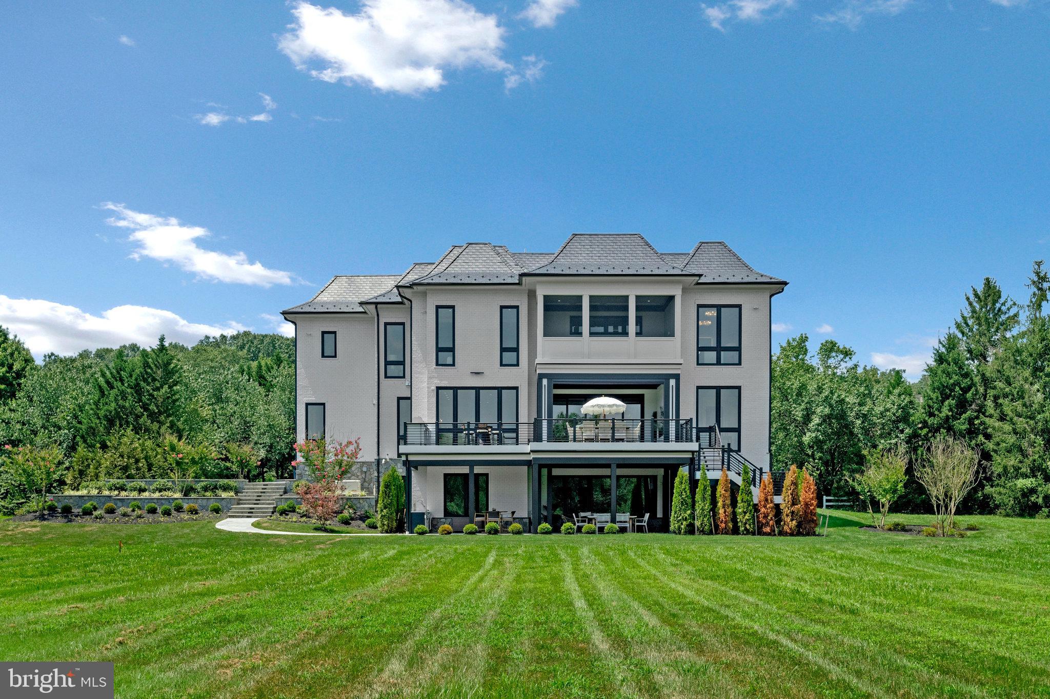 SULLY ESTATES - Residential