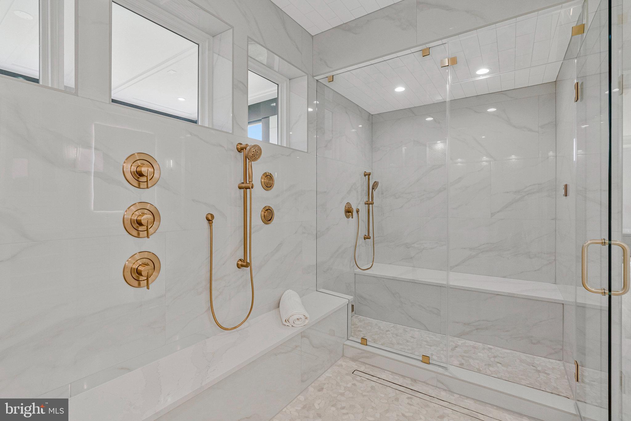 SULLY ESTATES - Residential