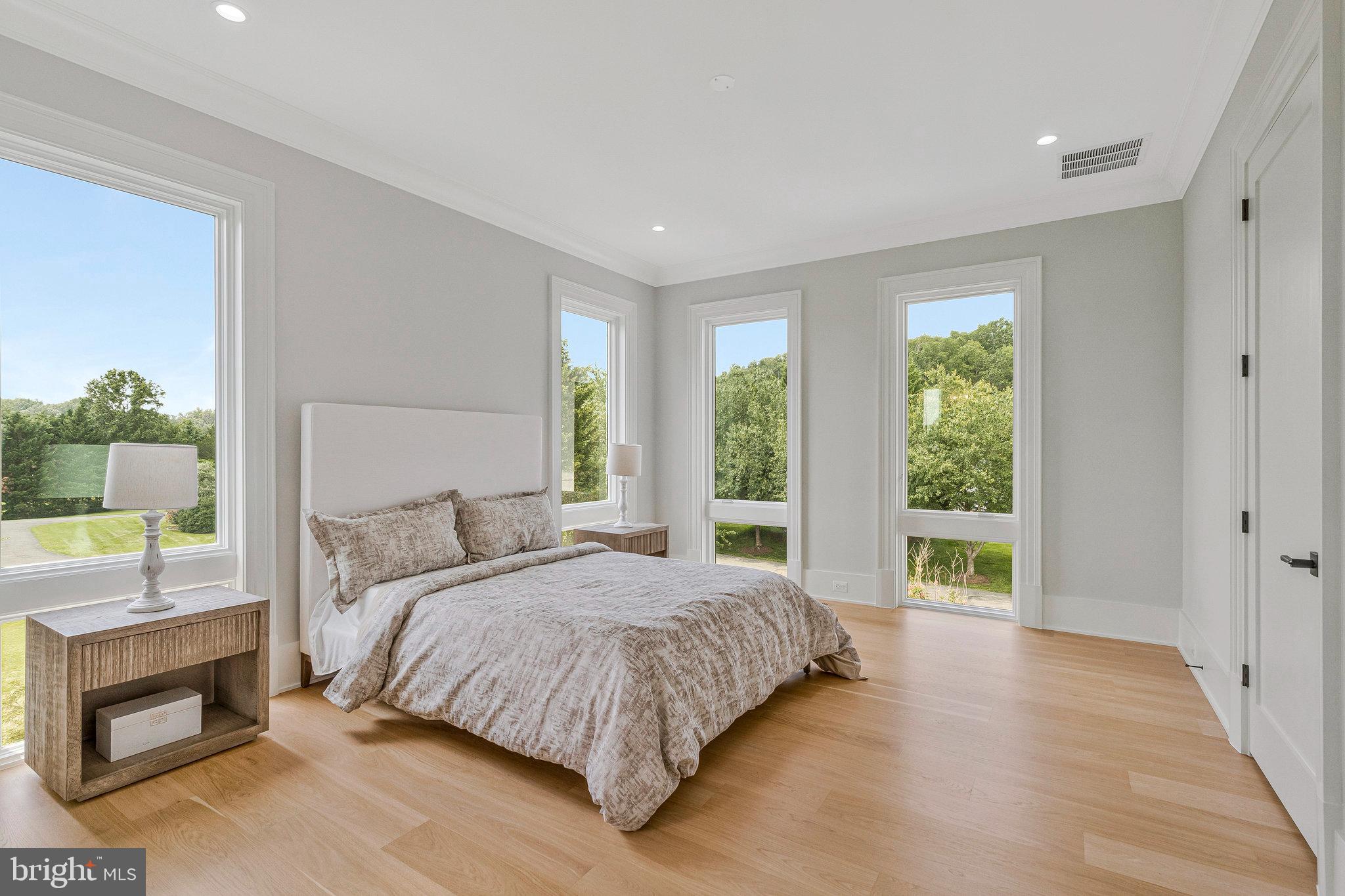 SULLY ESTATES - Residential