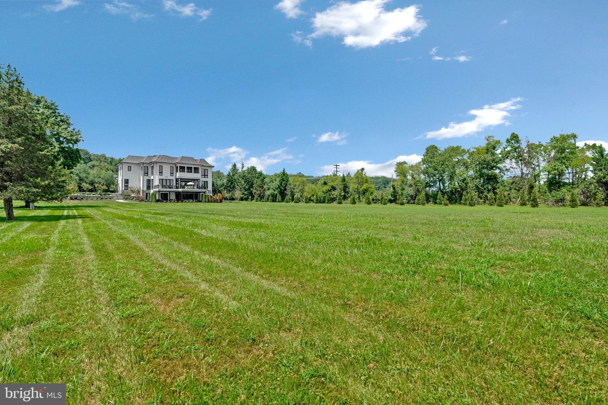 SULLY ESTATES - Residential