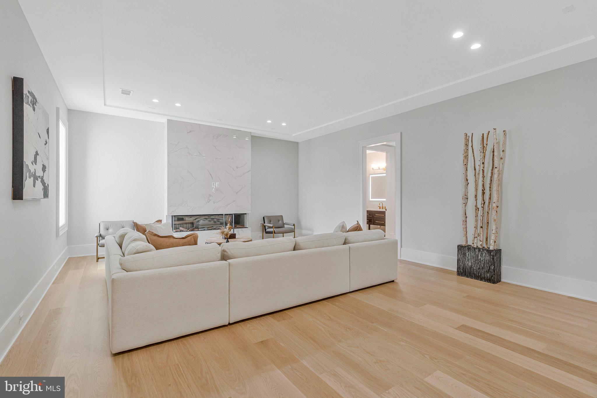 SULLY ESTATES - Residential