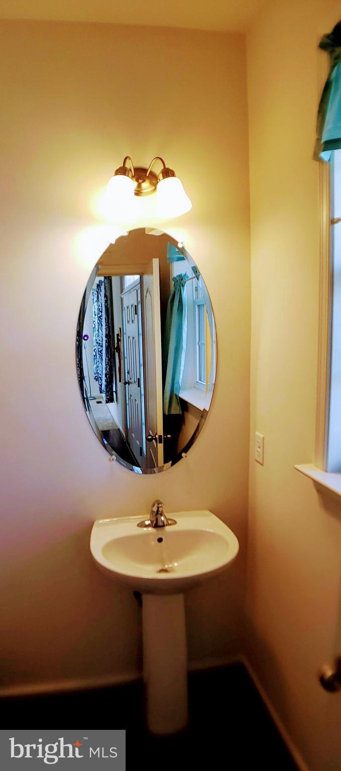 LAKE HOLIDAY ESTATES - Residential