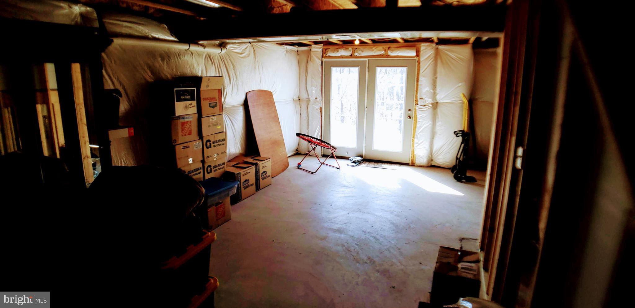 LAKE HOLIDAY ESTATES - Residential