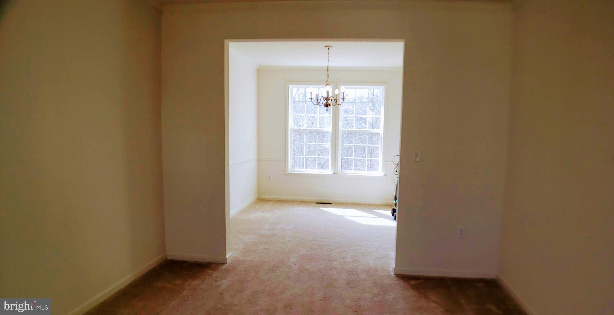 LAKE HOLIDAY ESTATES - Residential