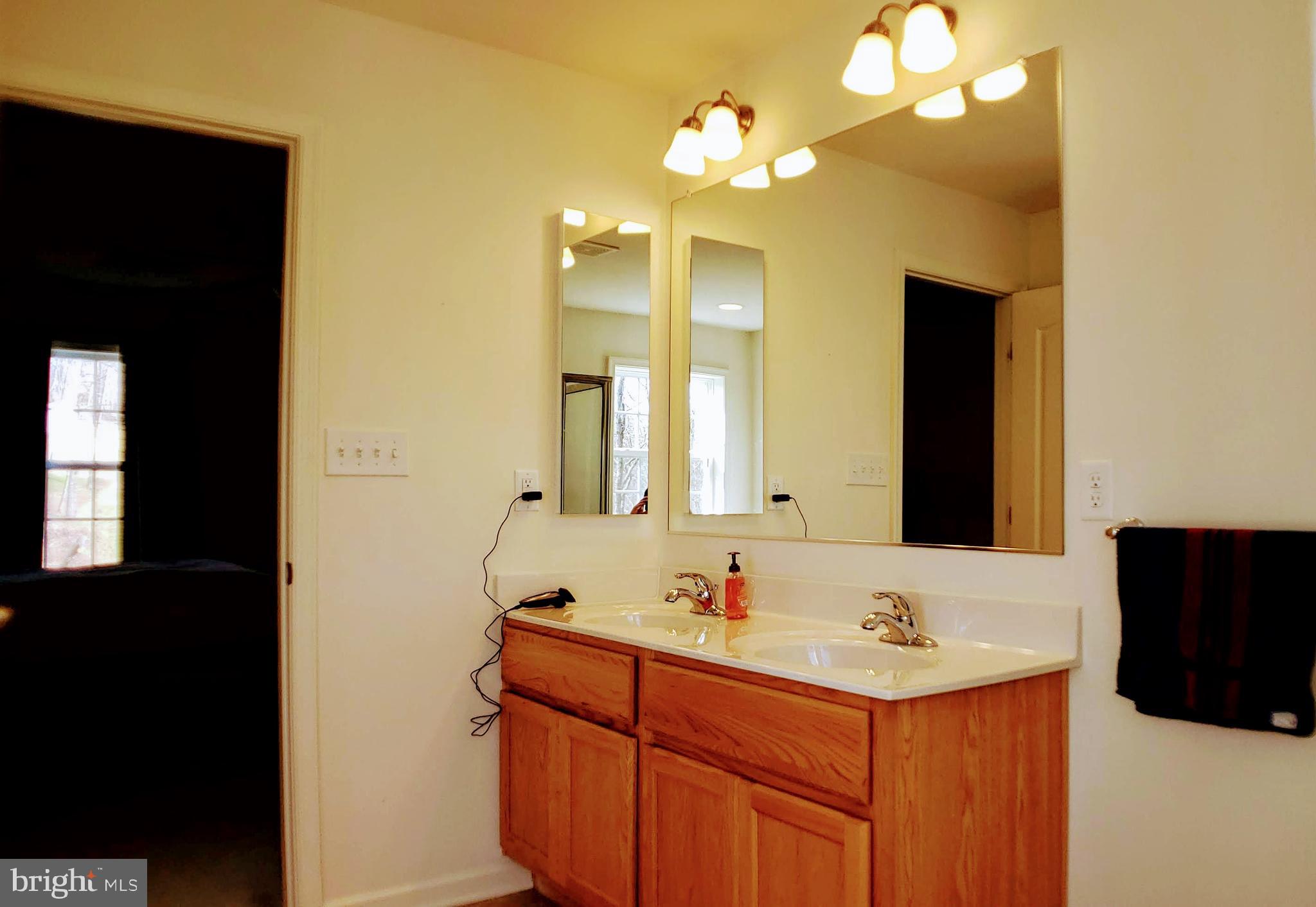 LAKE HOLIDAY ESTATES - Residential