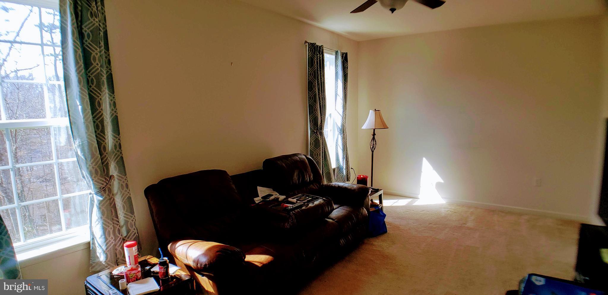 LAKE HOLIDAY ESTATES - Residential