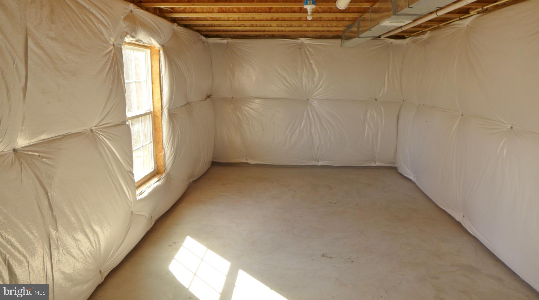 LAKE HOLIDAY ESTATES - Residential