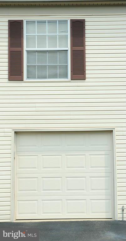 WESTPHALIA WOODS - Residential Lease