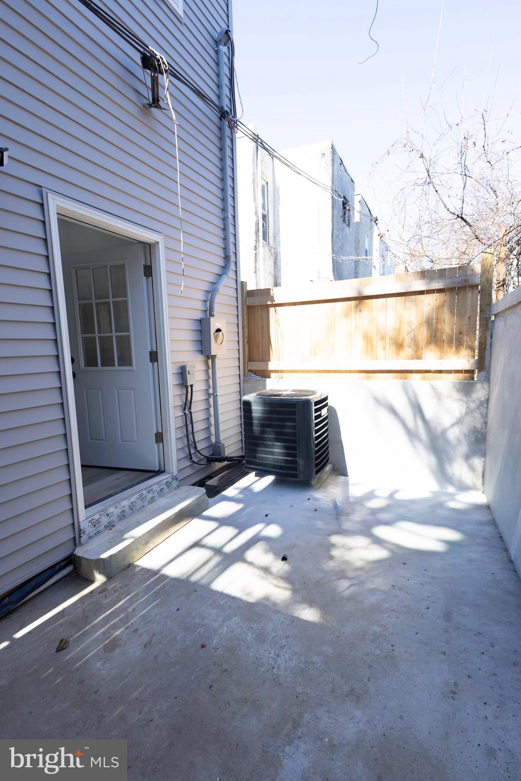 ALLEGHENY WEST - Residential